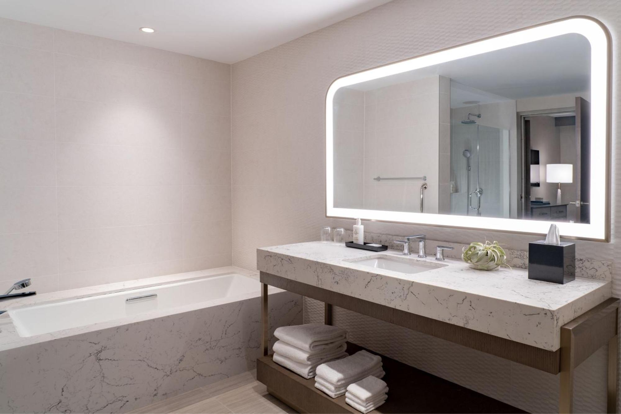 Jw Marriott Clearwater & Hotel