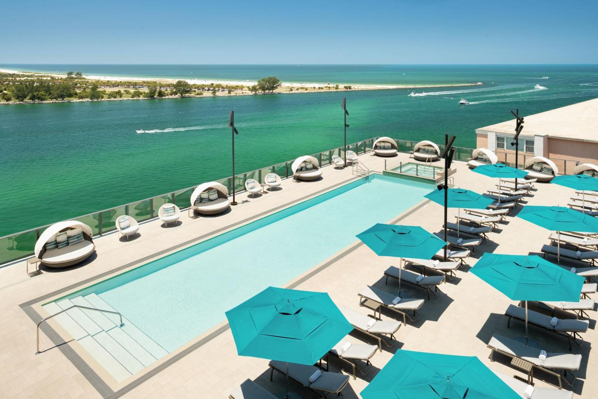 Jw Marriott Clearwater & Hotel