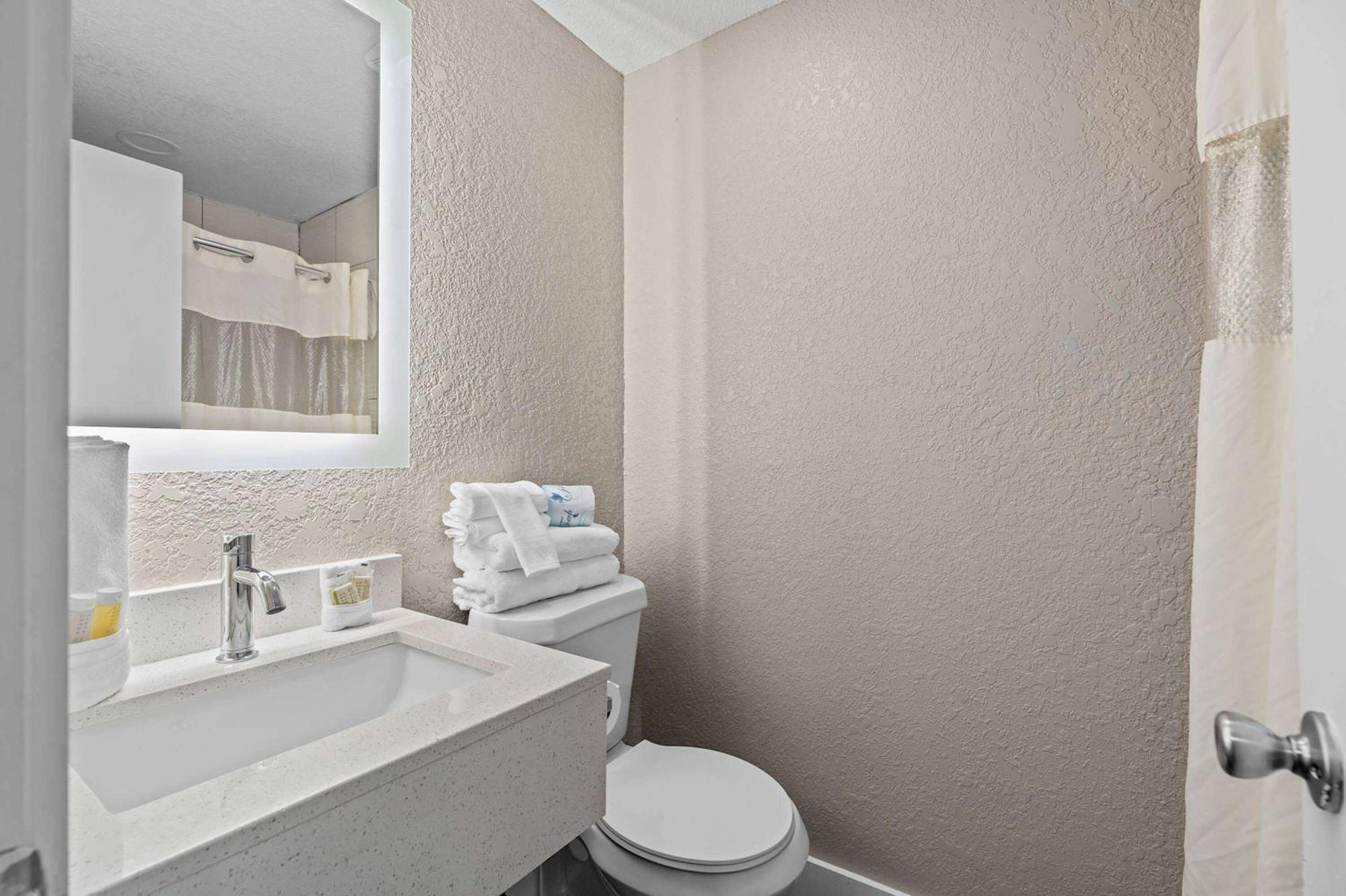 Super 8 By Wyndham Kissimmee-orlando Hotel 2*