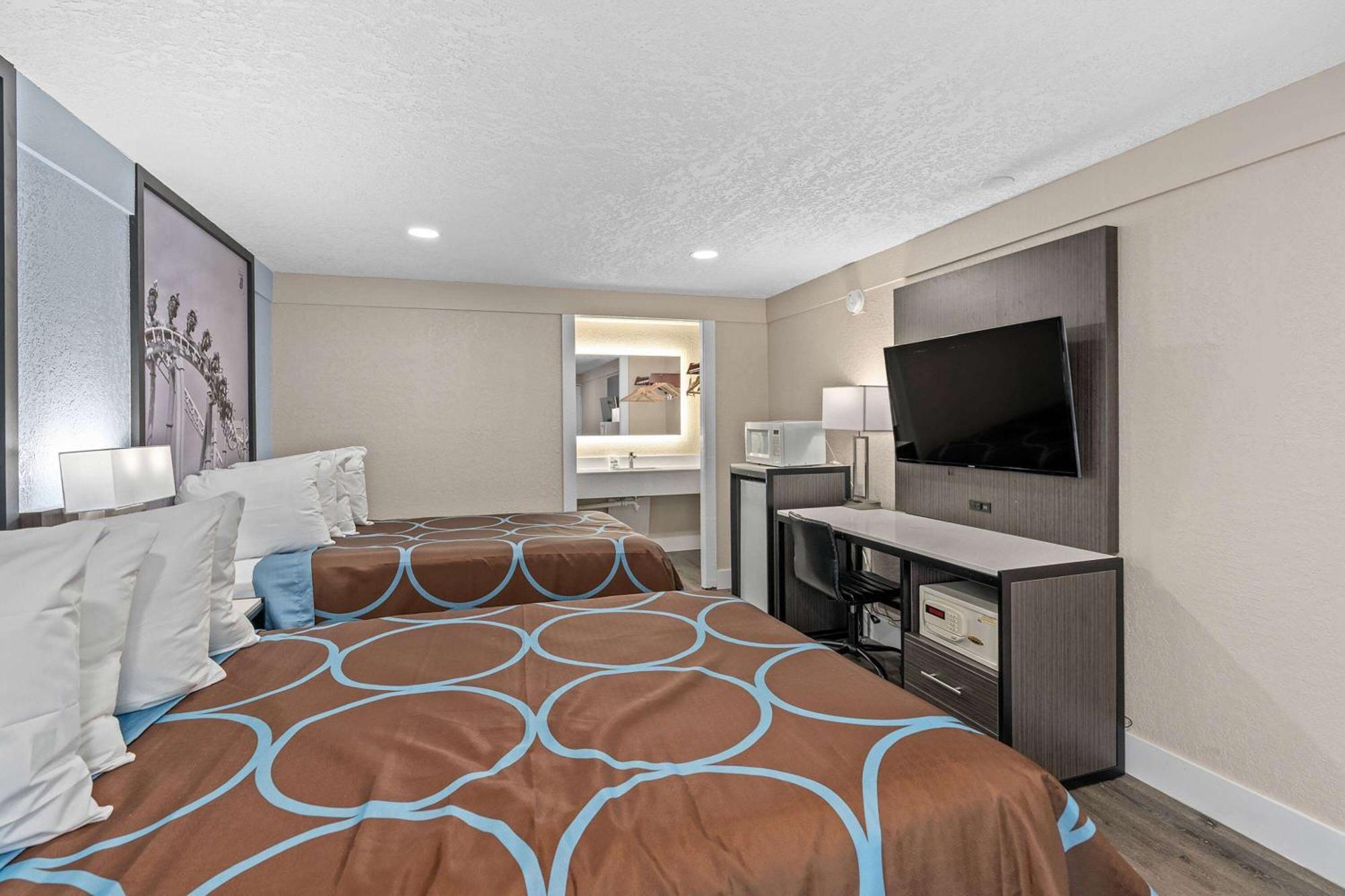 Super 8 By Wyndham Kissimmee-orlando