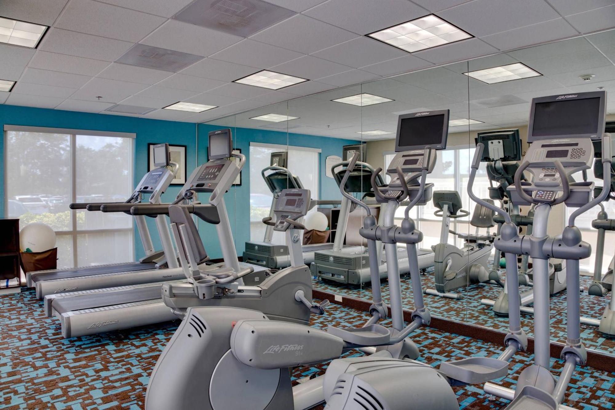 Hotel Fairfield And By Marriott Kennedy Space Center Titusville