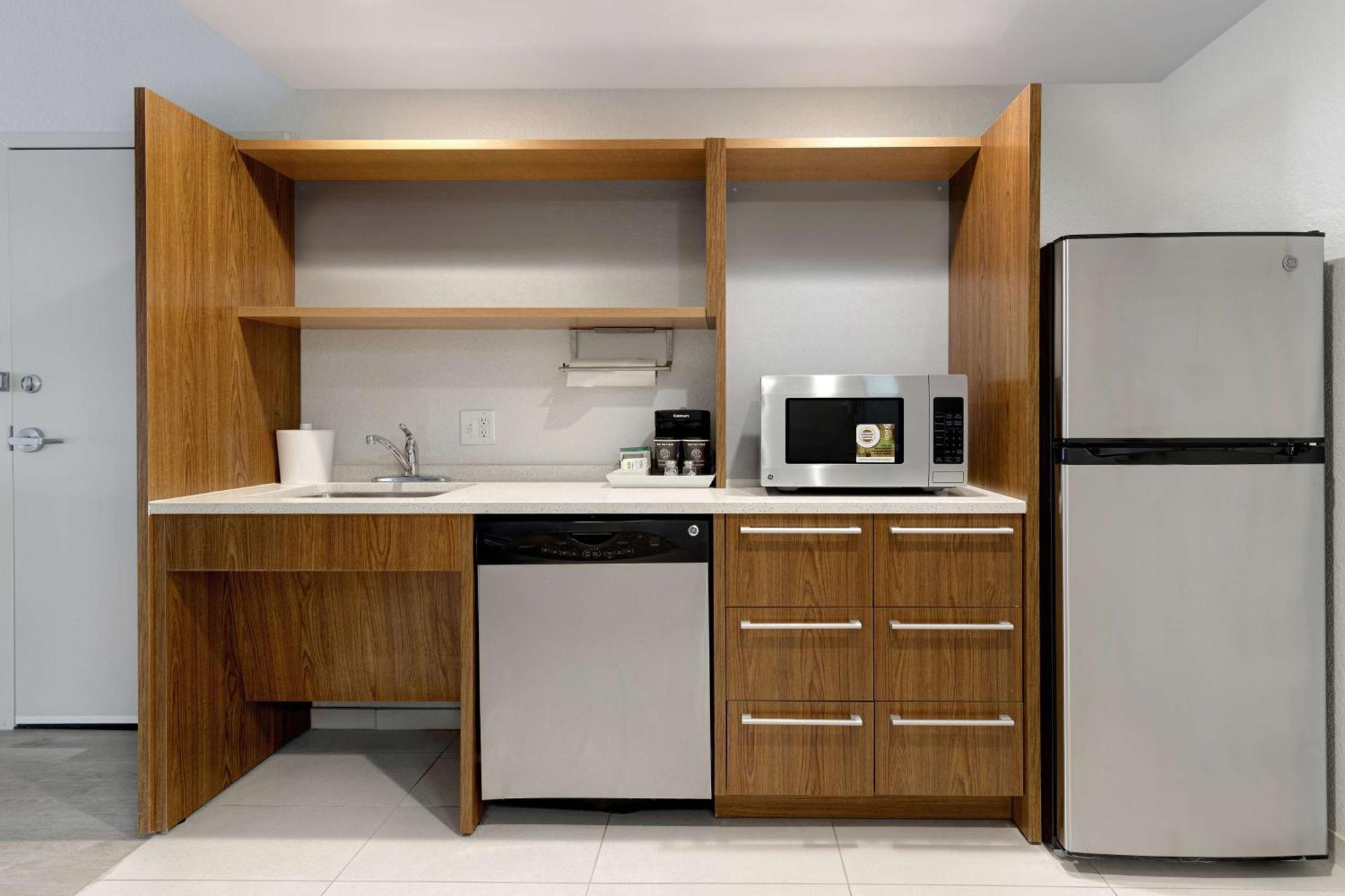 Home2 By Hilton Orlando International Drive South - Free Shuttle To Theme Parks Hotel