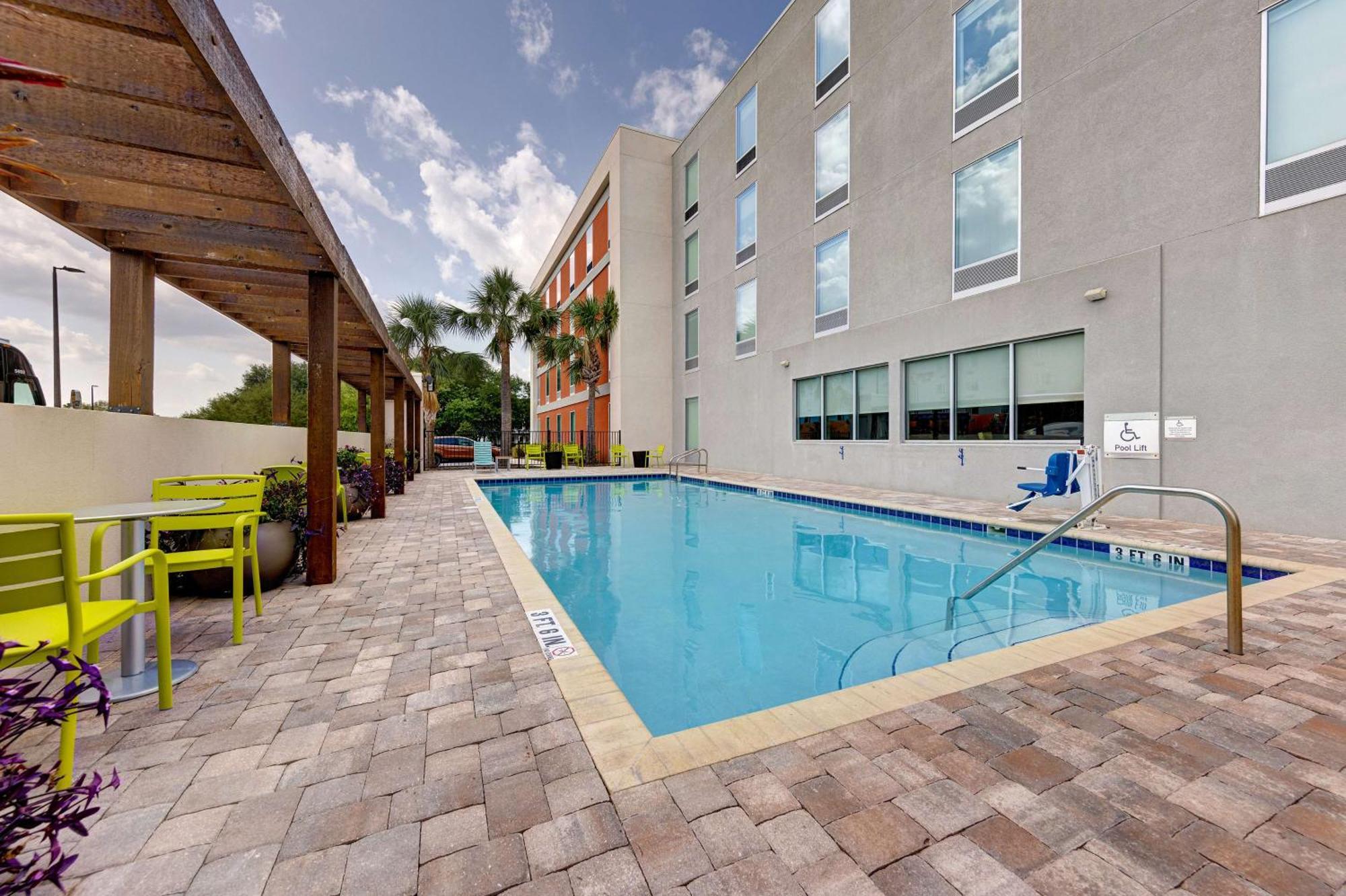 Home2 By Hilton Orlando International Drive South - Free Shuttle To Theme Parks 3* Lake Buena Vista