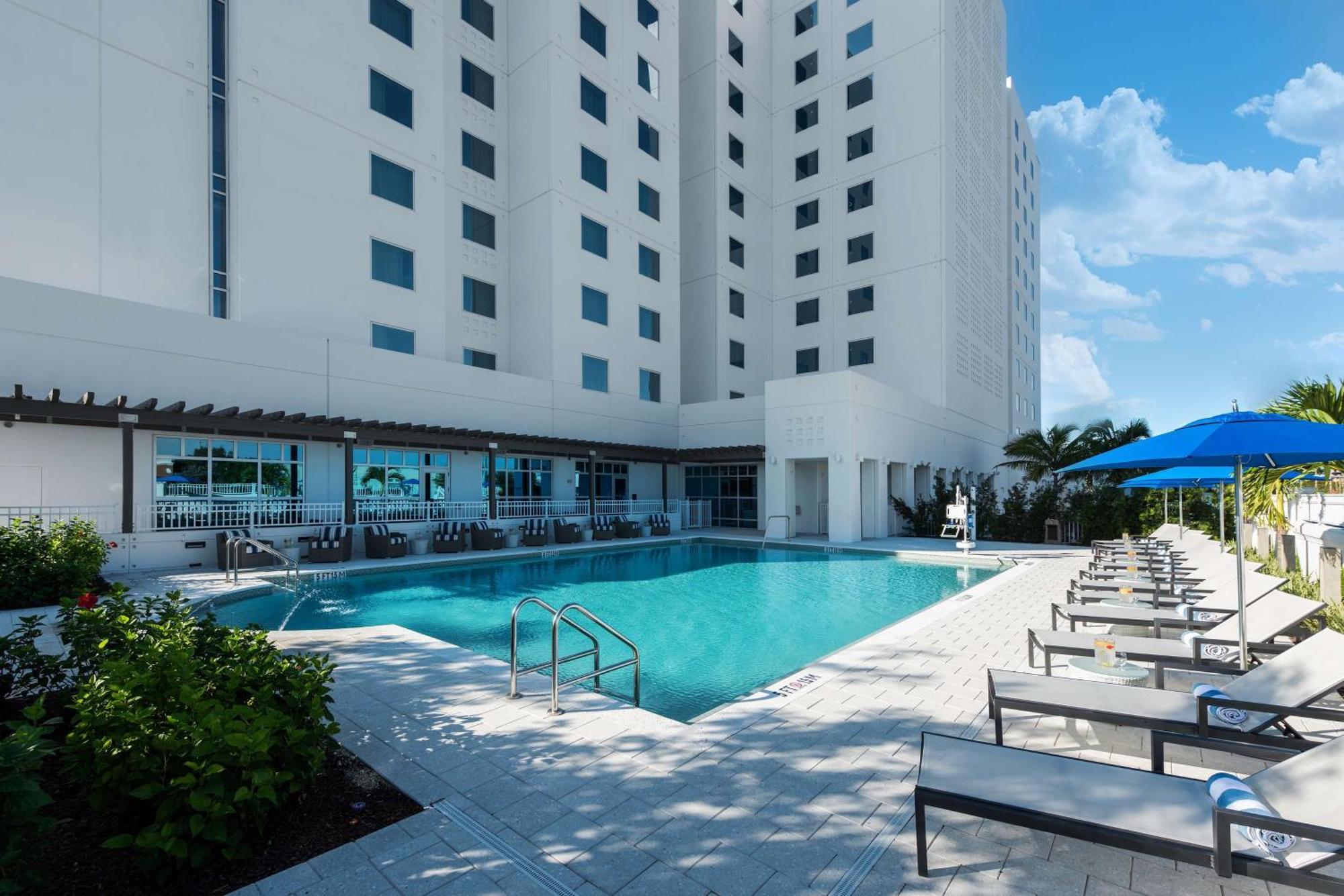Homewood By Hilton Miami Dolphin Mall Hotel Sweetwater