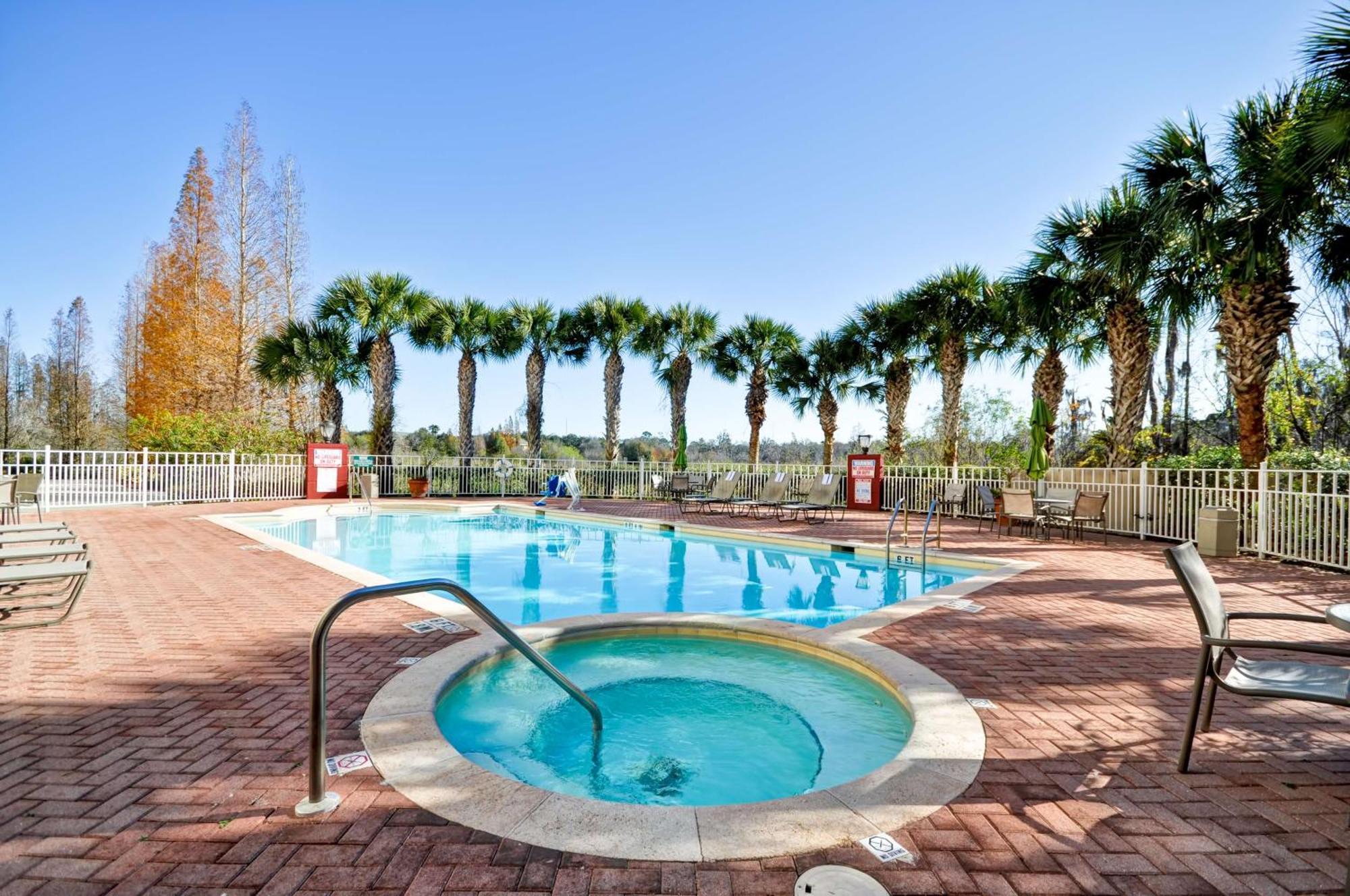 Hilton Garden Tampa North Hotel 3*