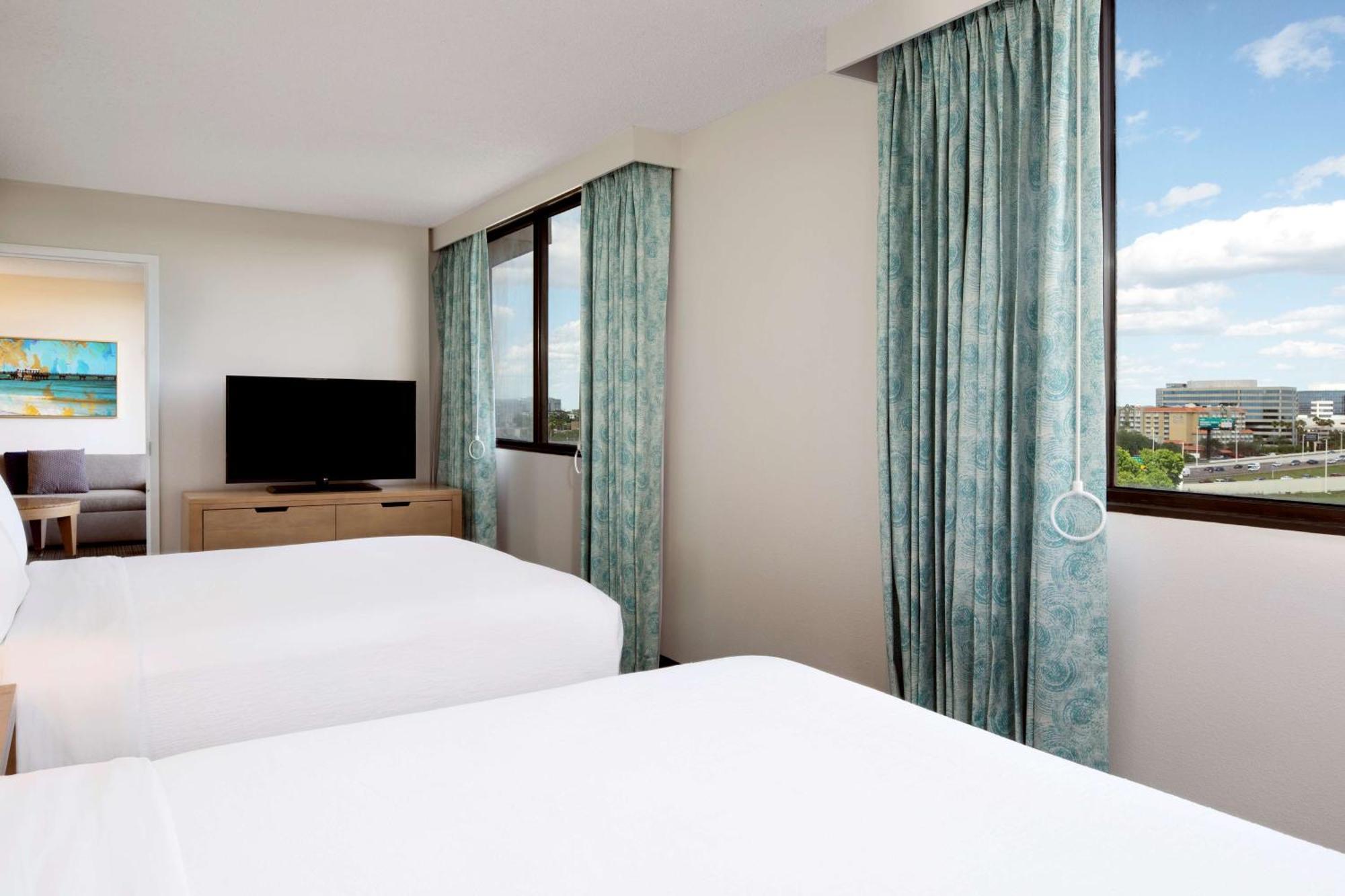 Embassy By Hilton Airport Westshore Hotel