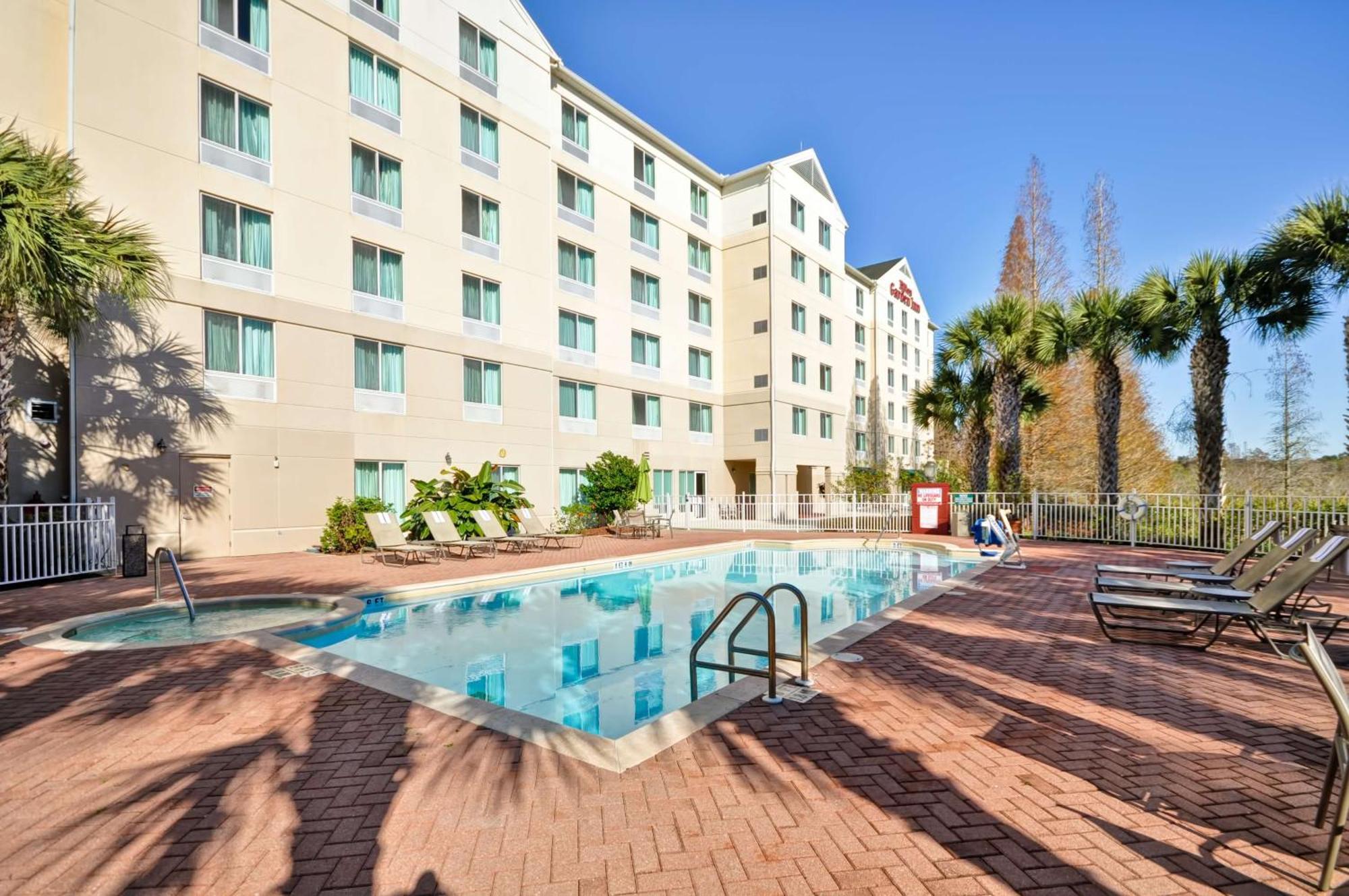 Hilton Garden Tampa North 3*