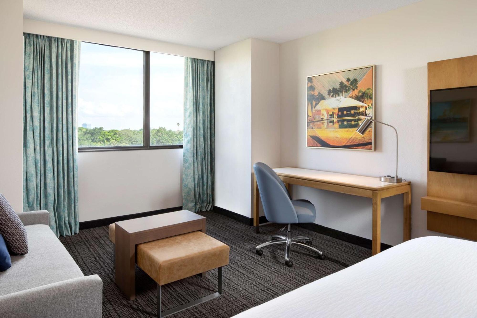 Embassy By Hilton Airport Westshore 3* Tampa