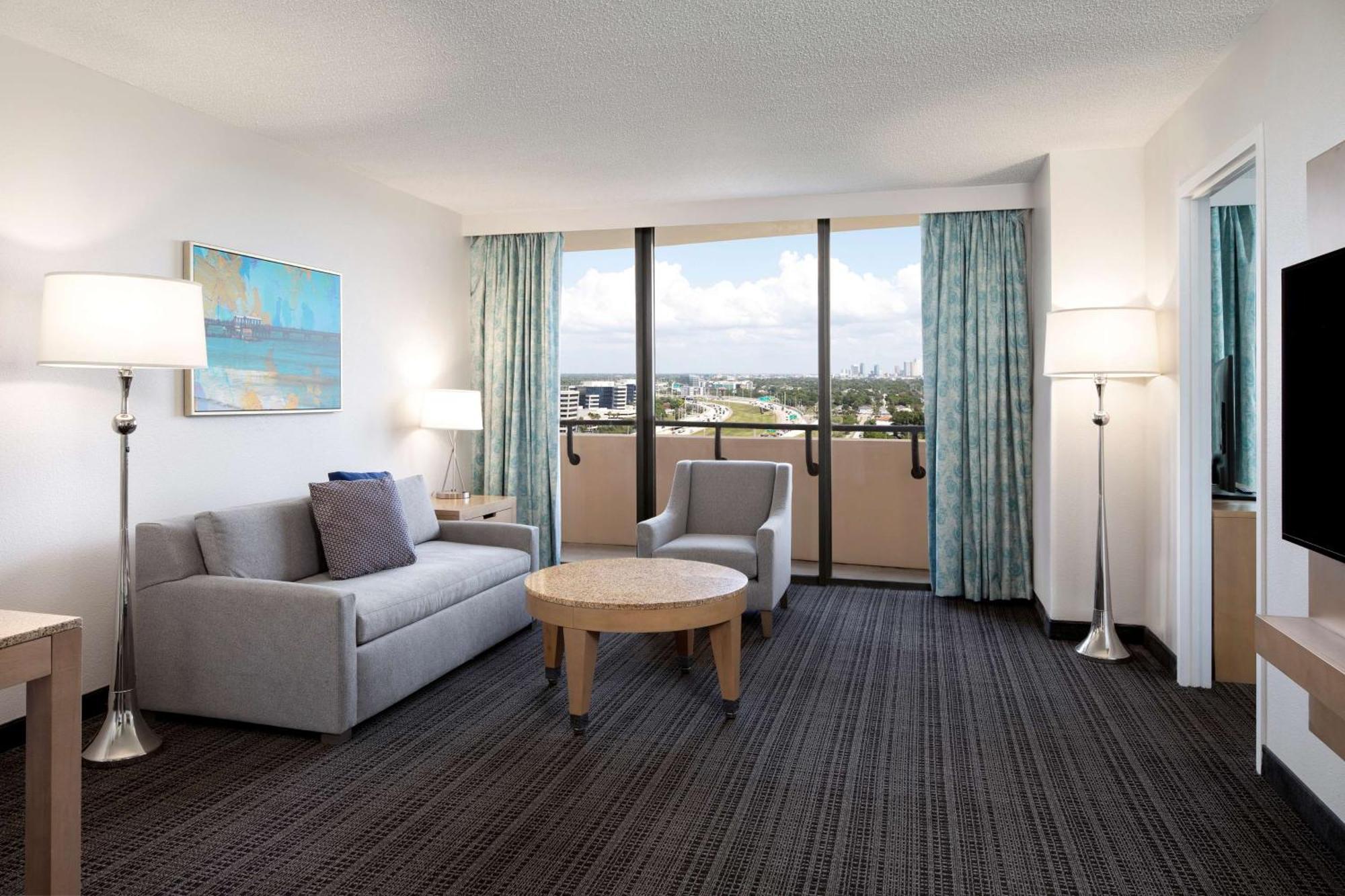 Embassy By Hilton Airport Westshore Tampa