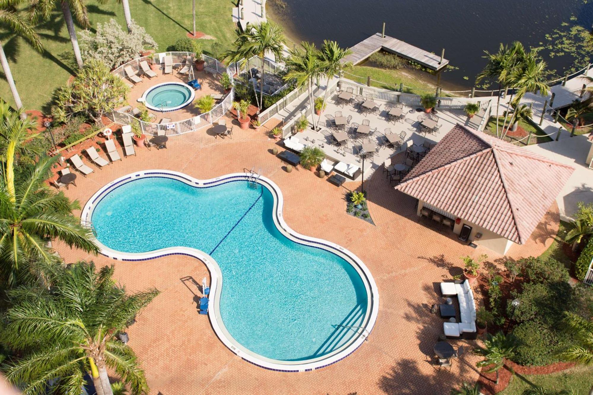 Hotel Hilton Palm Pbi 3*