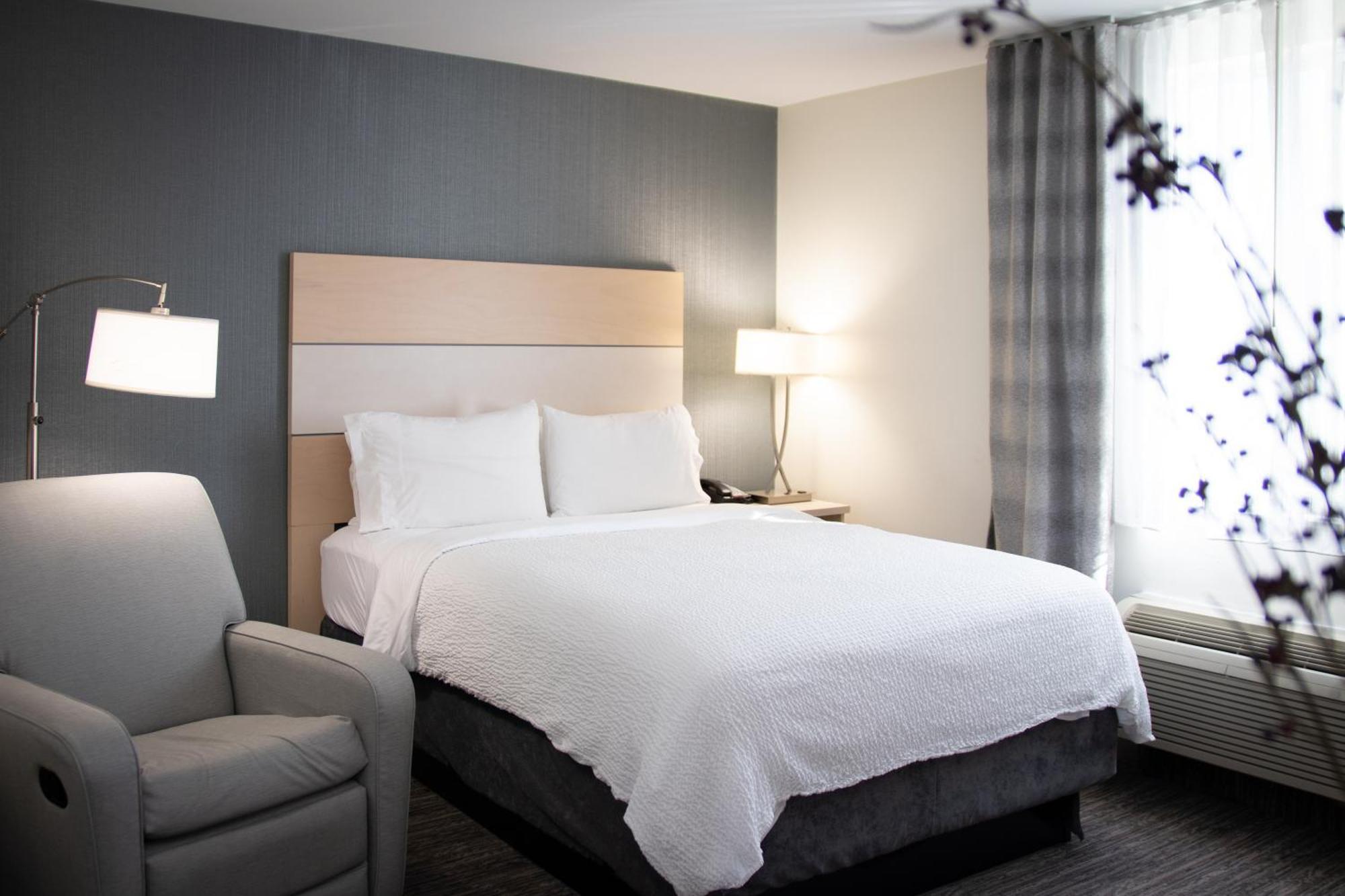 Candlewood Miami Intl Airport - 36th St By Ihg Miami Springs