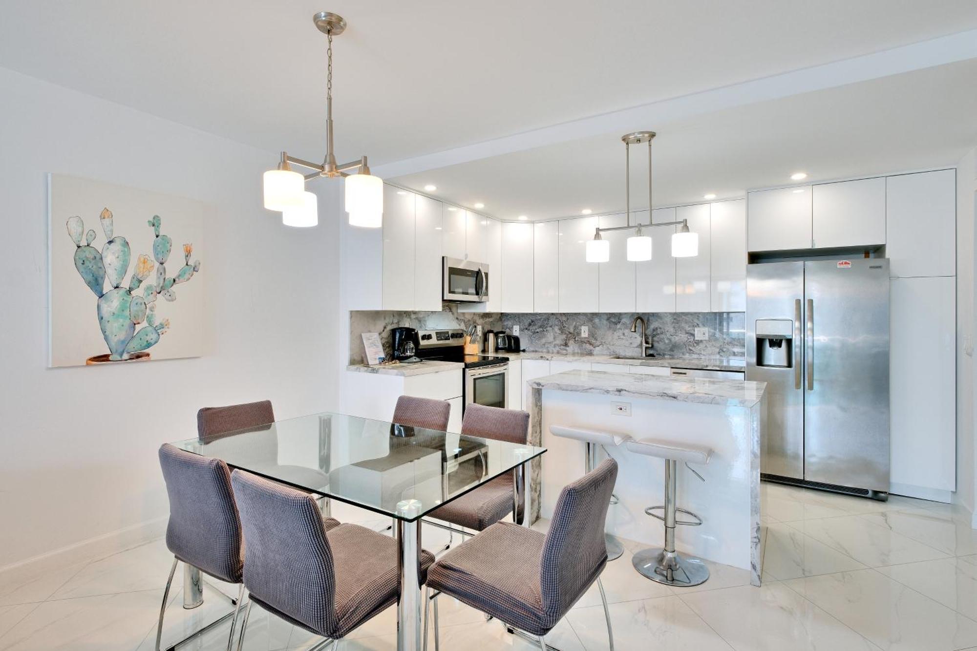 Miami Oceanview Oasis Collins Ave Free Parking *