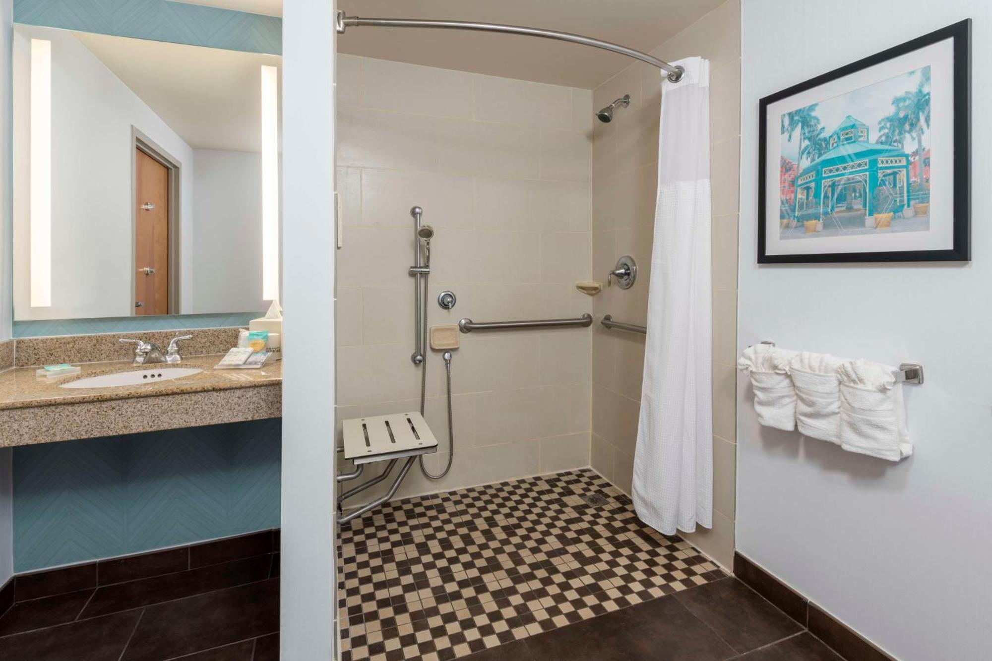 Hotel Hilton Garden 3*