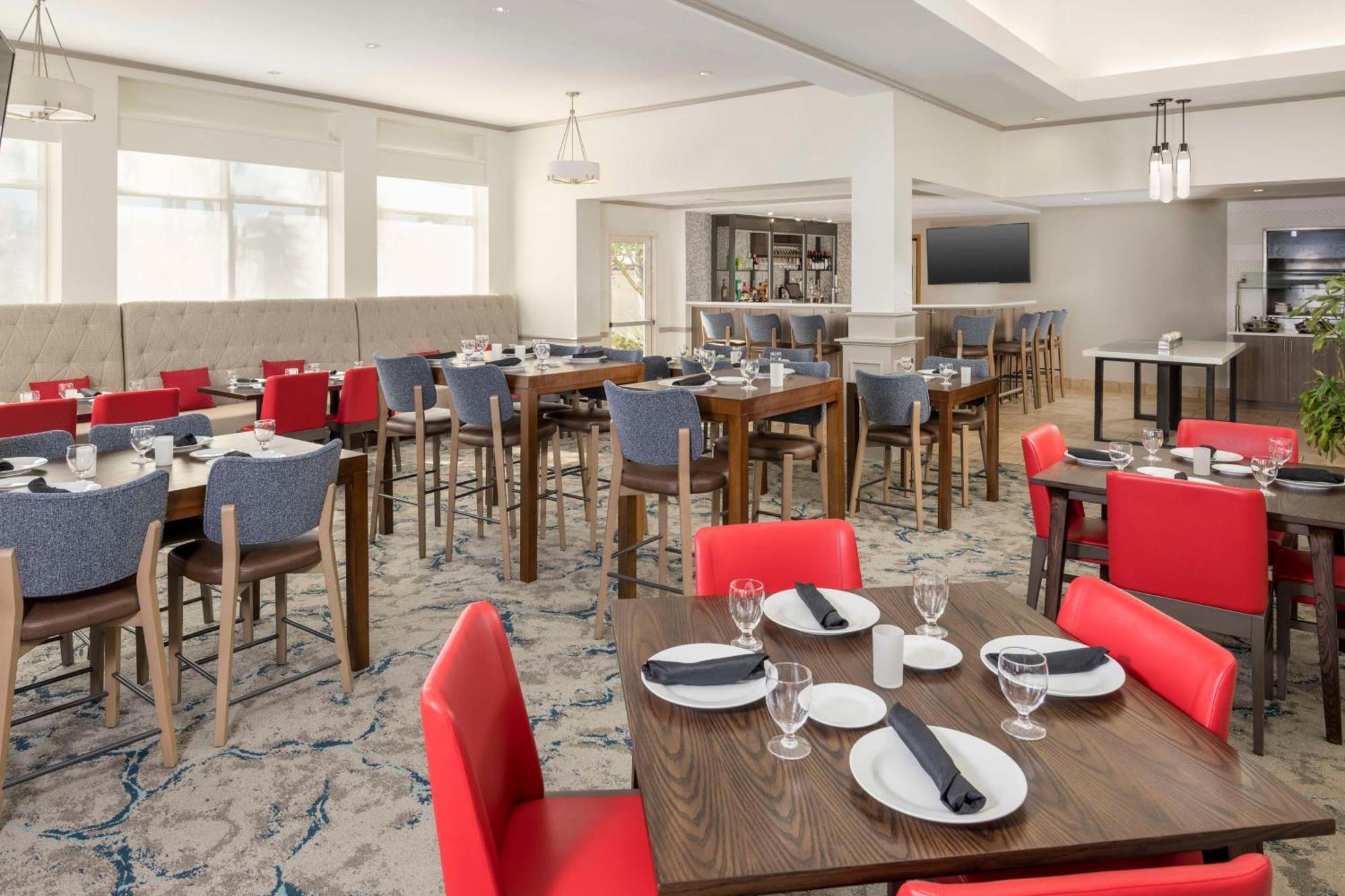 Hotel Hilton Garden 3*