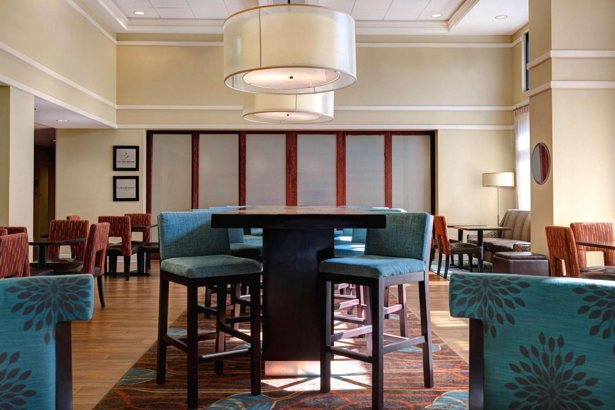 Hampton & Pensacola/gulf Breeze Hotel 3*