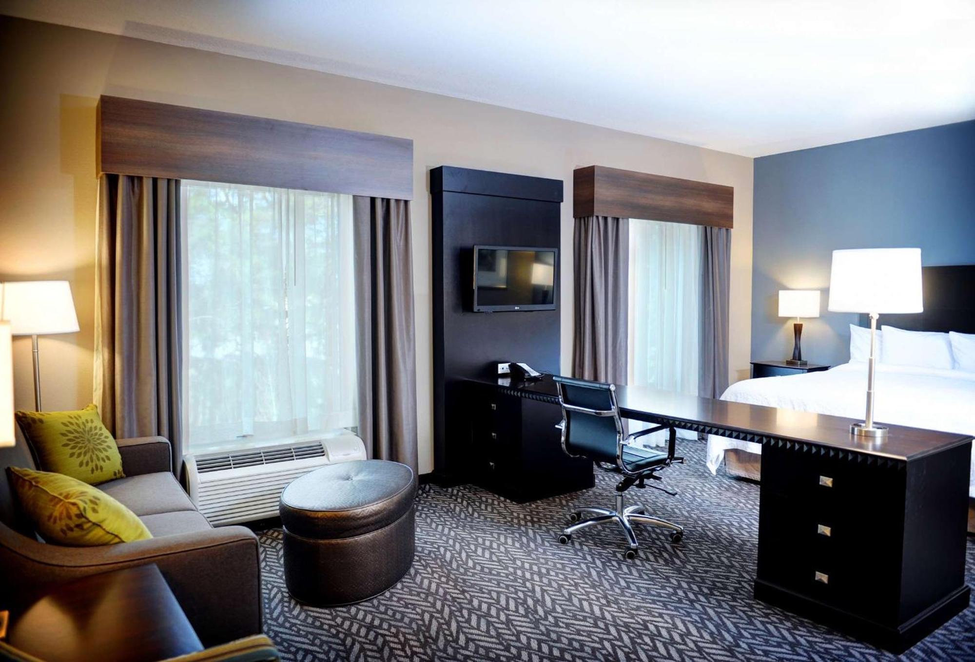 Hampton Hotel