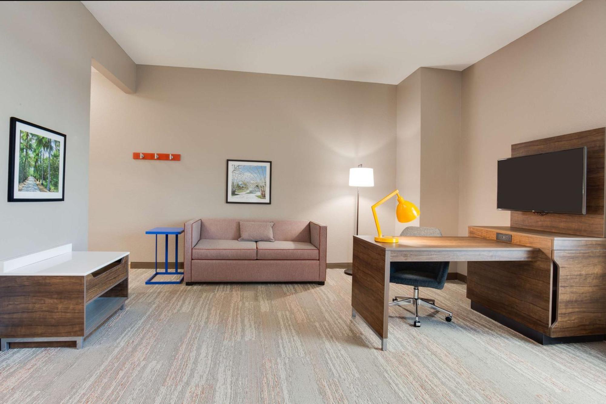 Hampton & Lauderdale - Hotel