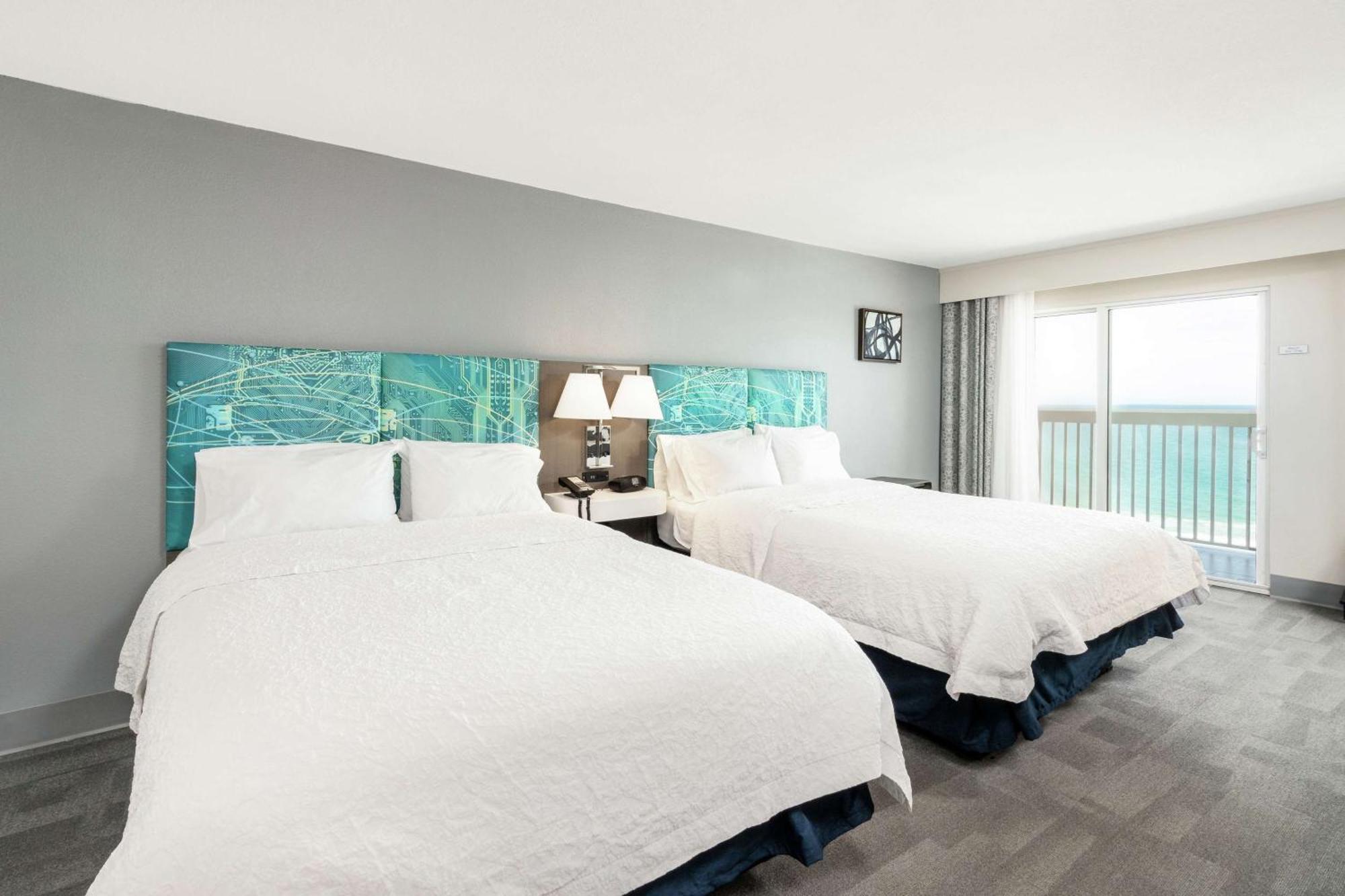 Hampton Daytona Shores-oceanfront 3*