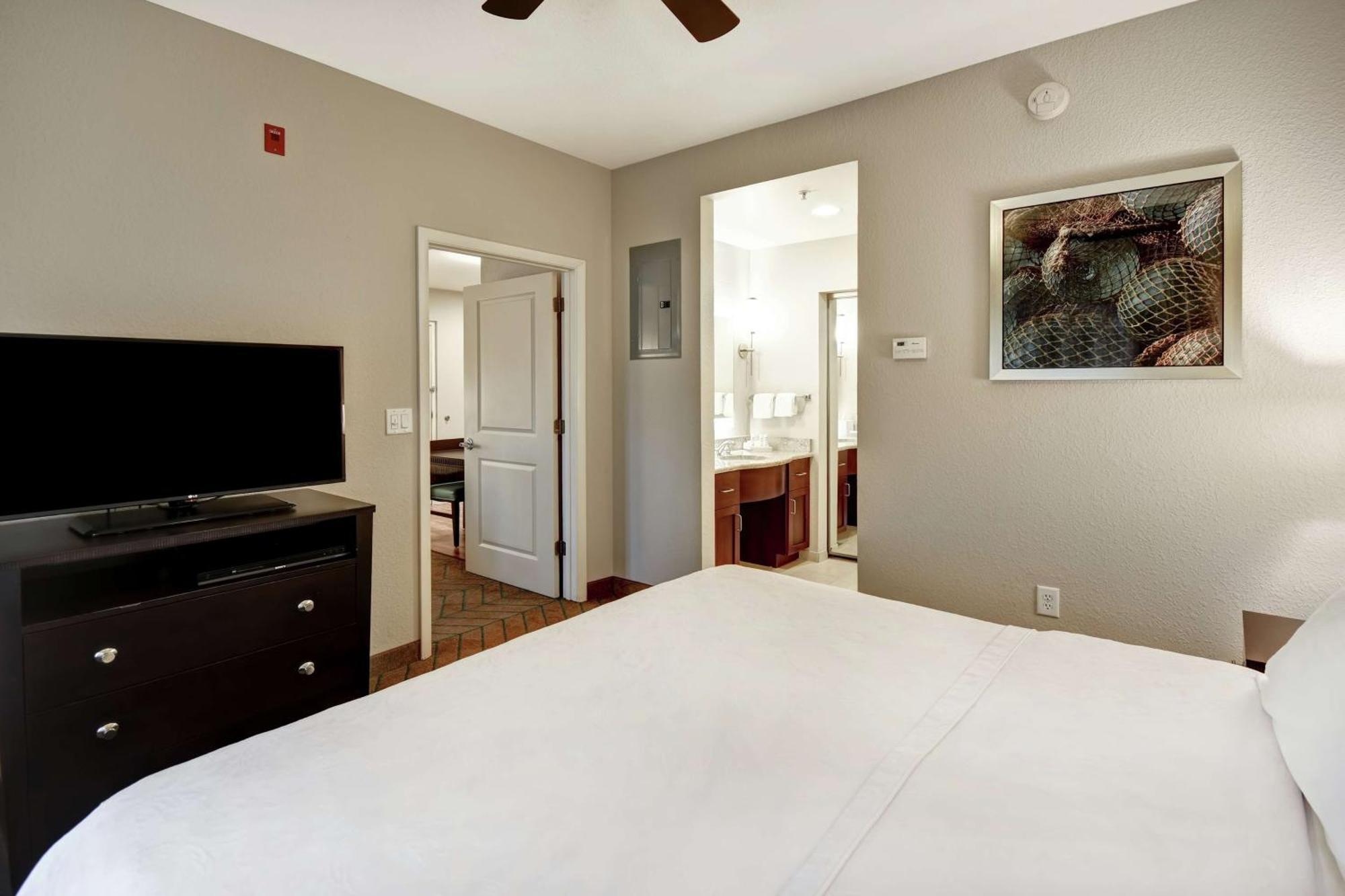 Homewood By Hilton Tampa-port Richey