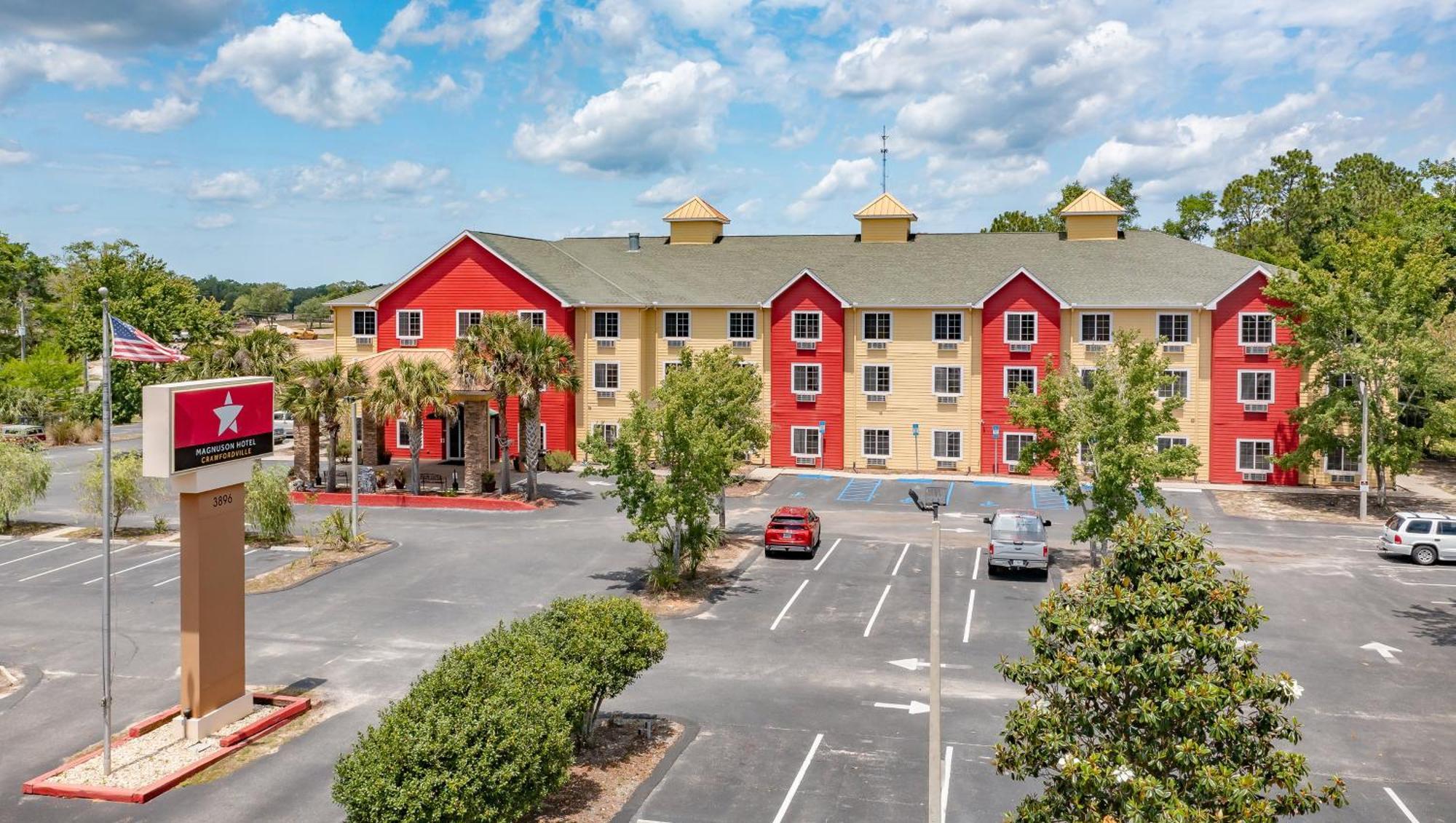 Hotel Magnuson Wildwood