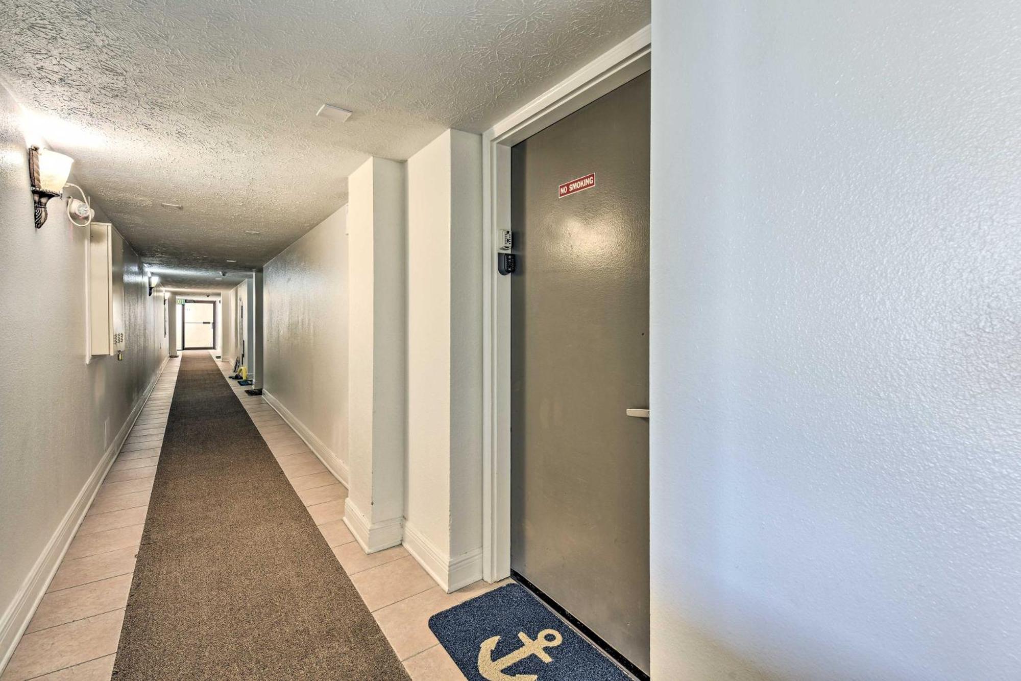 Panama Beachfront Condo, Near Pier Park! * Panama City Beach