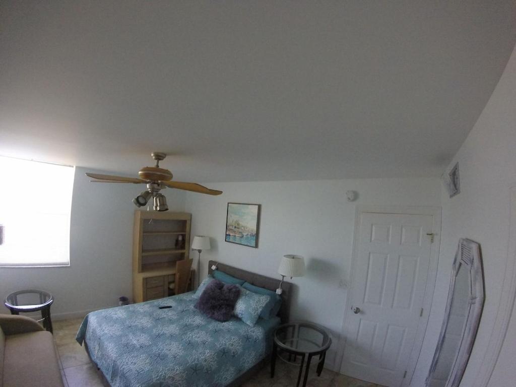 Islamorada Paradise Overlooking The Fabulous Florida Bay. Apartment *