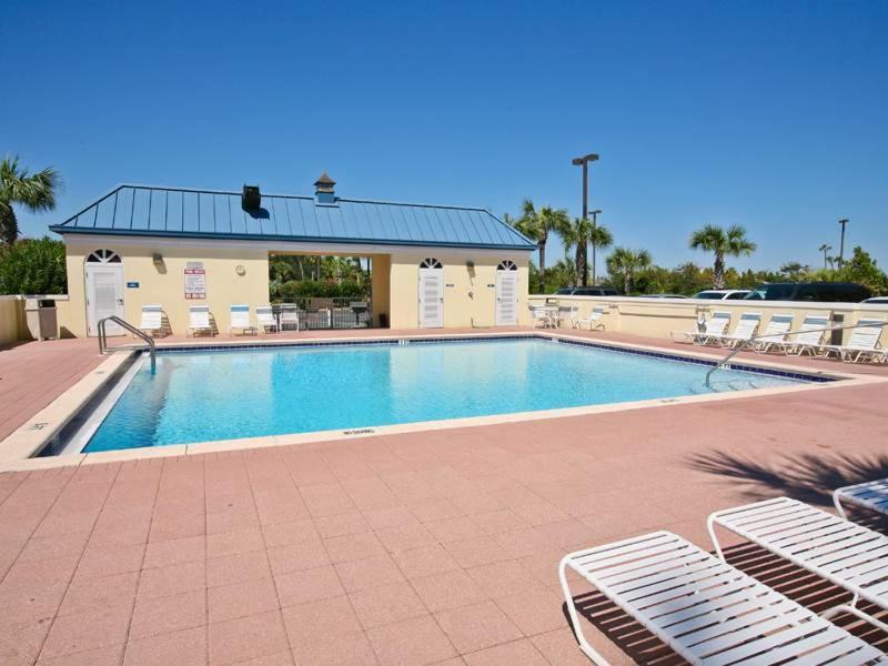 Leeward Key Apartment