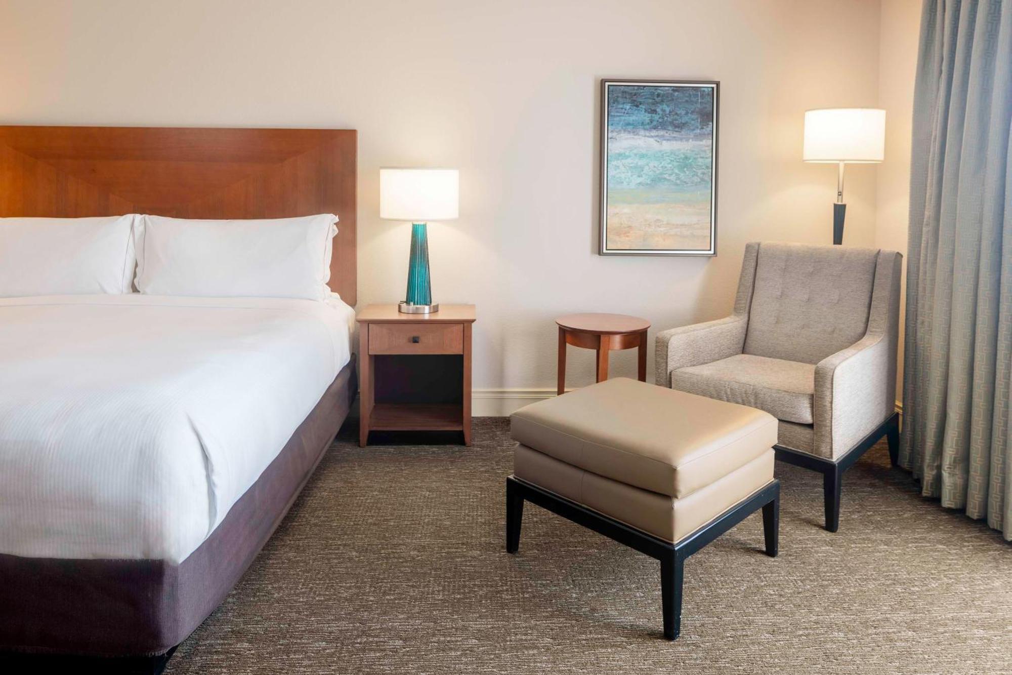 Hilton Carillon Park 4* St. Petersburg
