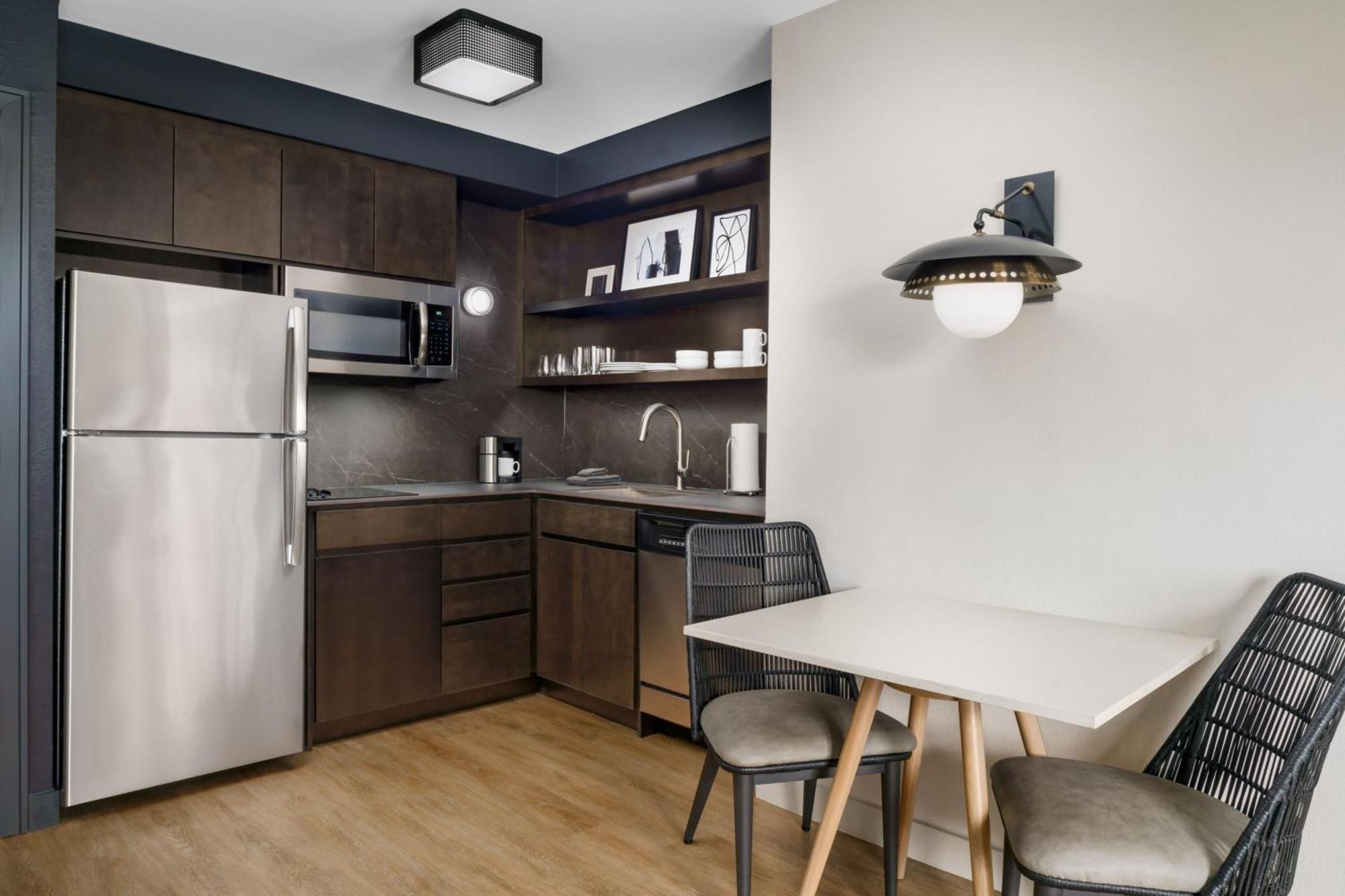 Hotel By Marriott Miami Mall Aventura