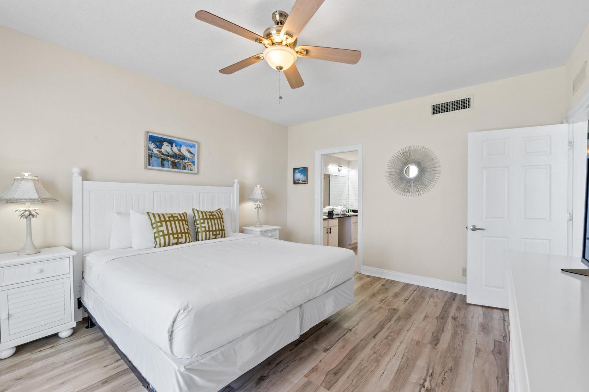 Holiday home Calypso And Towers #801-w By Book That Panama City Beach
