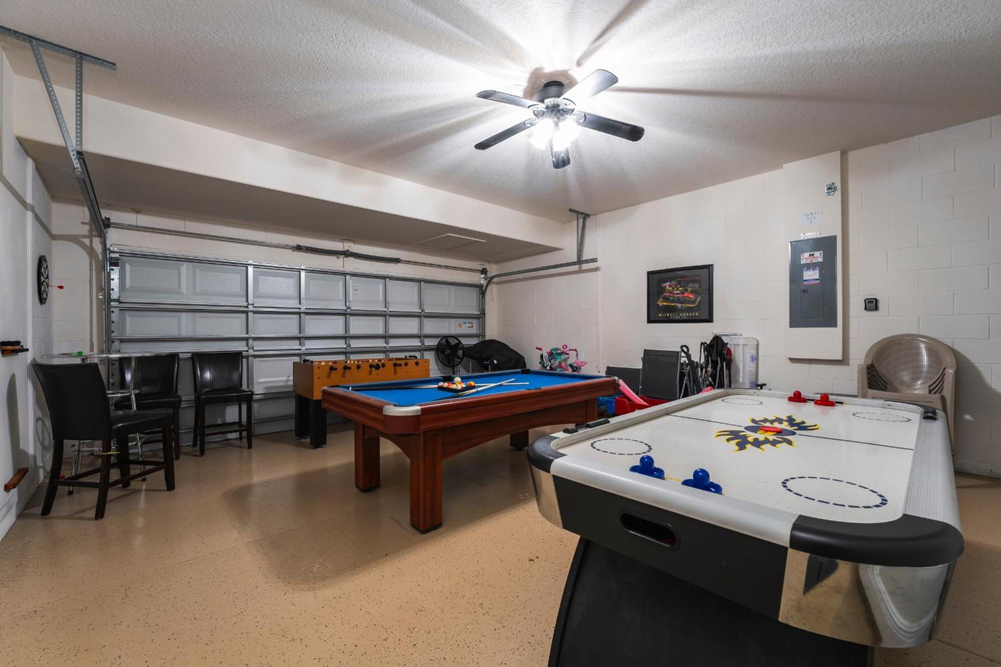 Home, Lakeview, Private Pool Near To Holiday home *