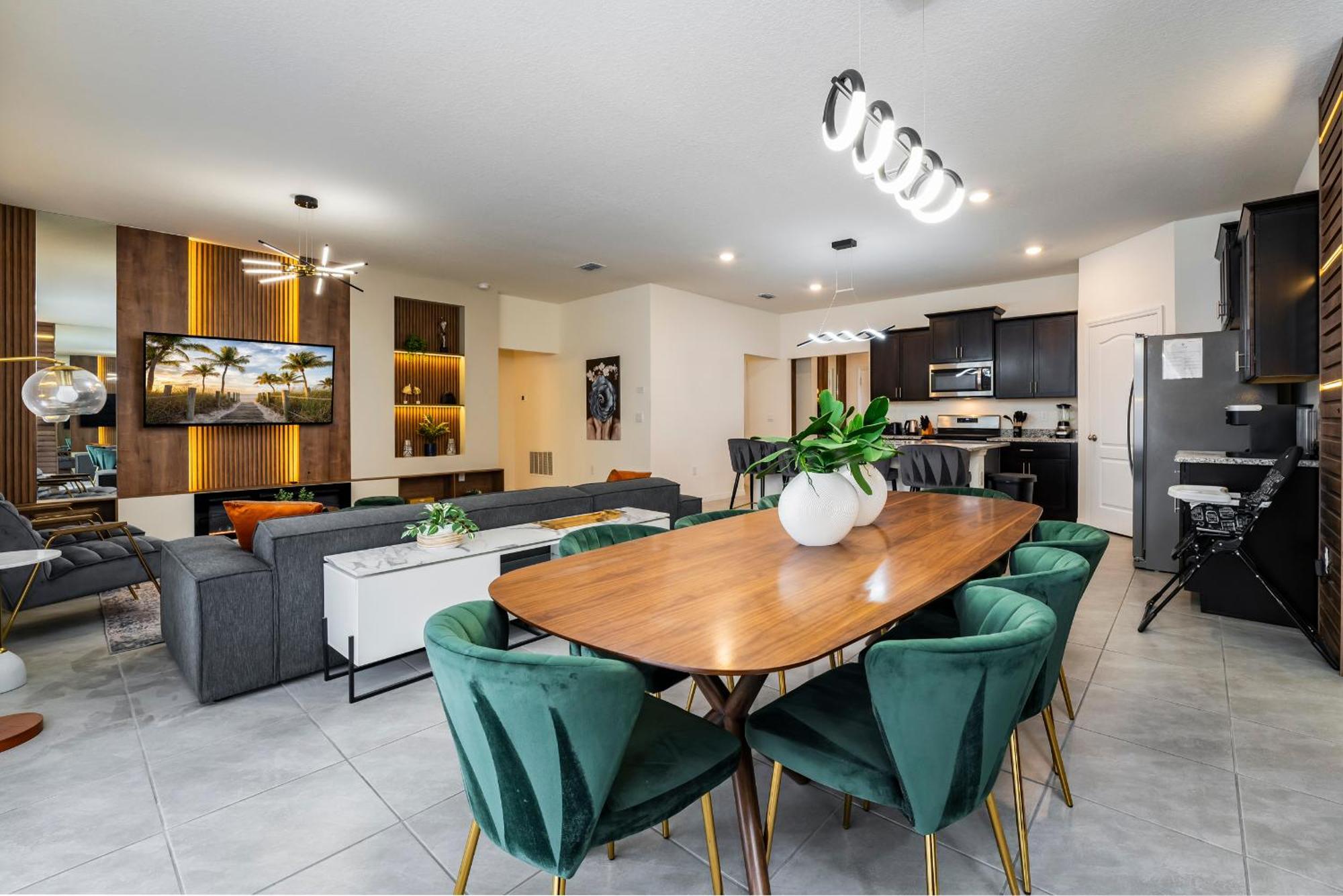Holiday home Amenities, Outdoor Kitchen, Themed, Game And Movie