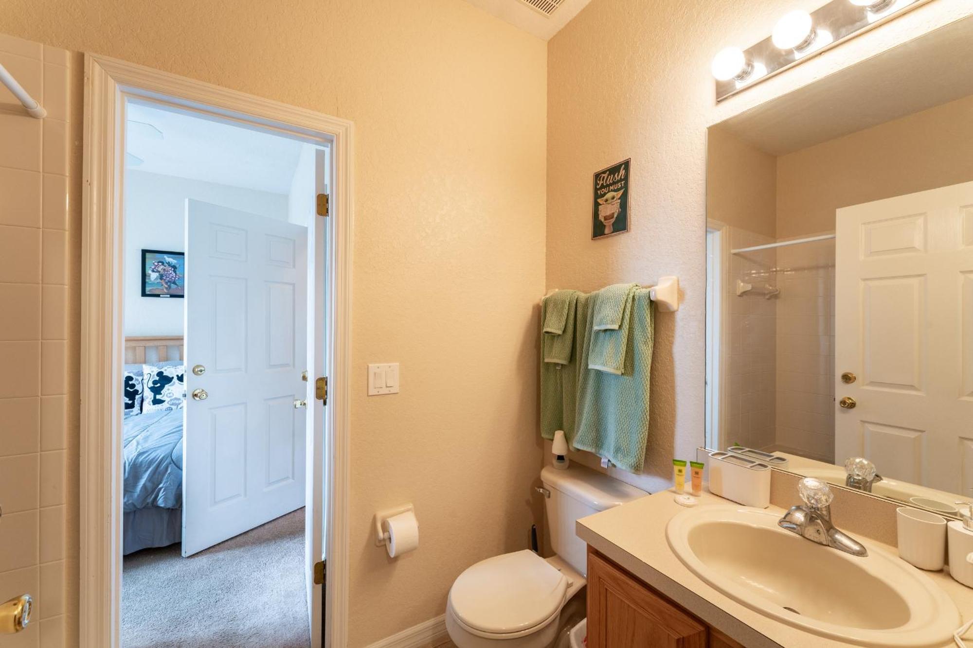 Budget Friendly Regal Palms With Extensive Amenities Holiday home