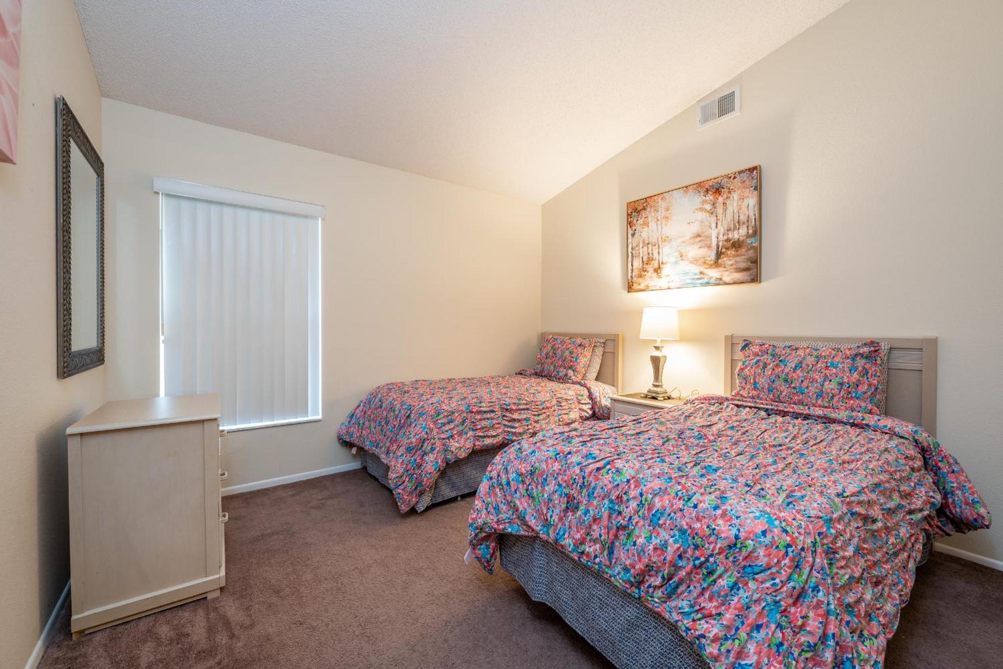Holiday home Budget Friendly! View With A Private Pool Nearby To Davenport