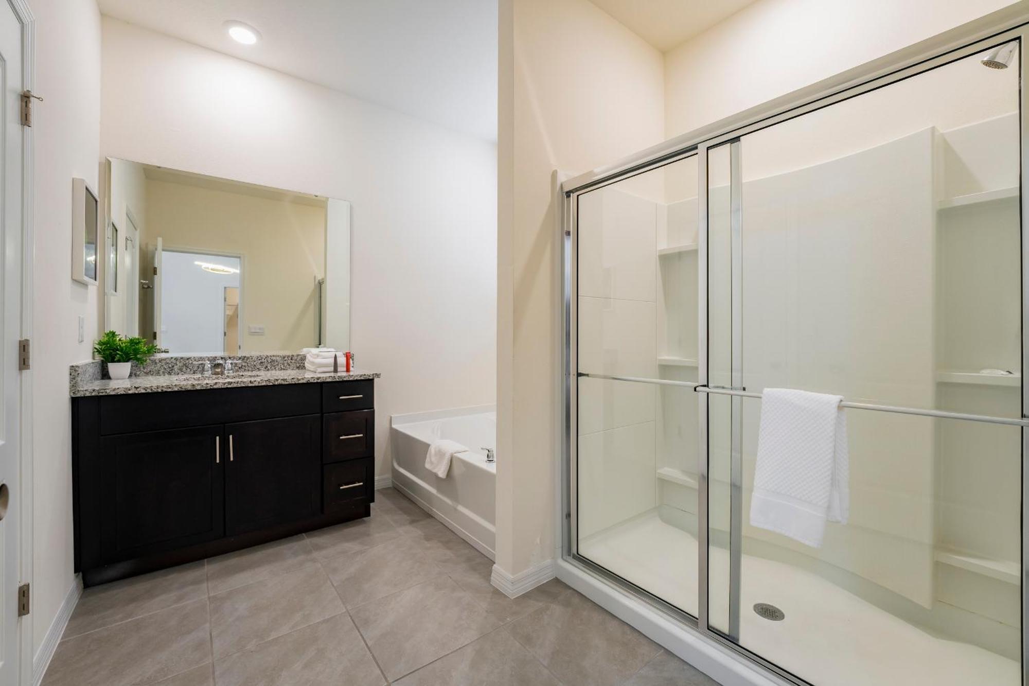 Amenities, Outdoor Kitchen, Themed, Game And Movie Holiday home