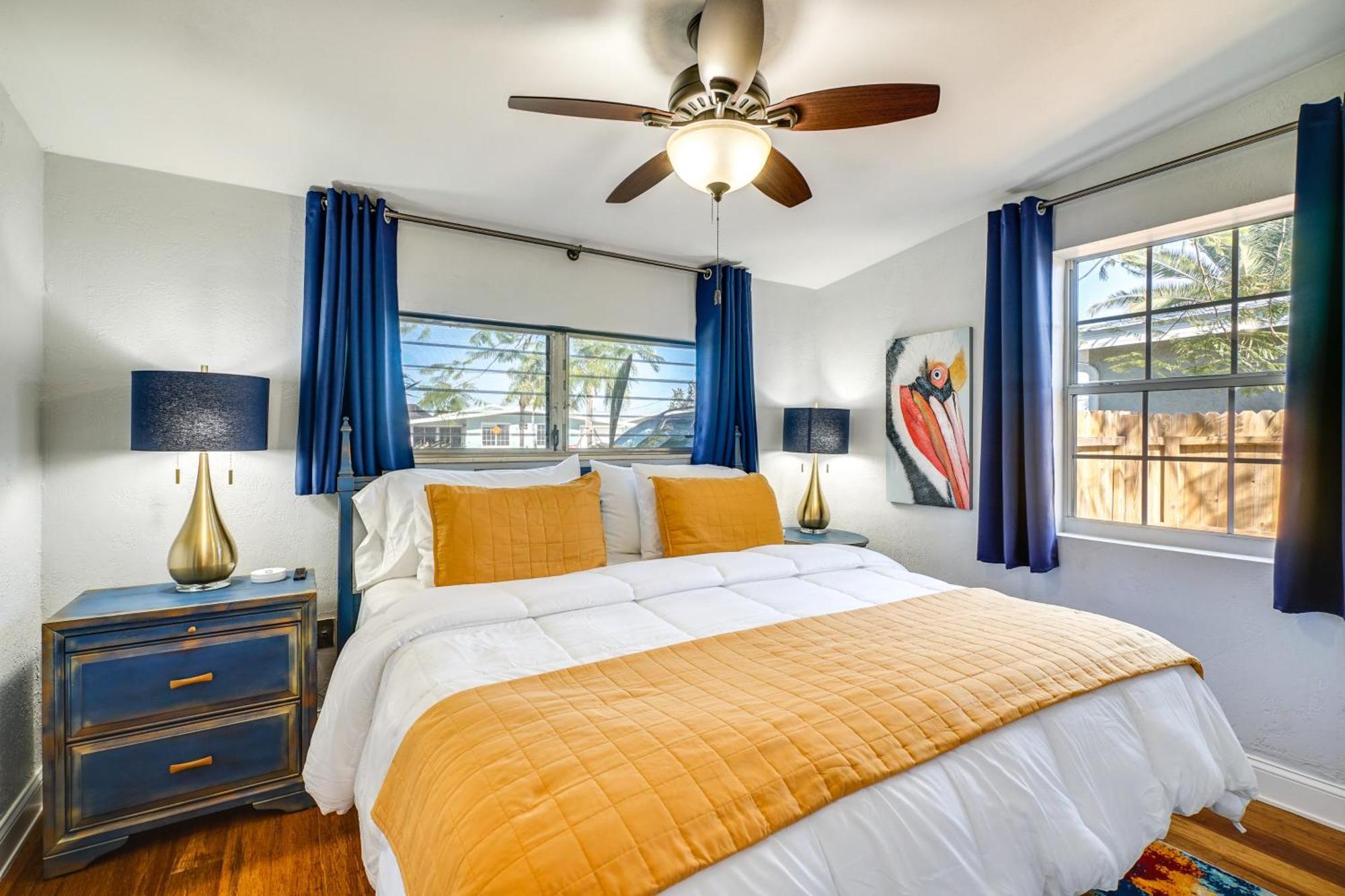 Holiday home Vacation With Heated Pool! *