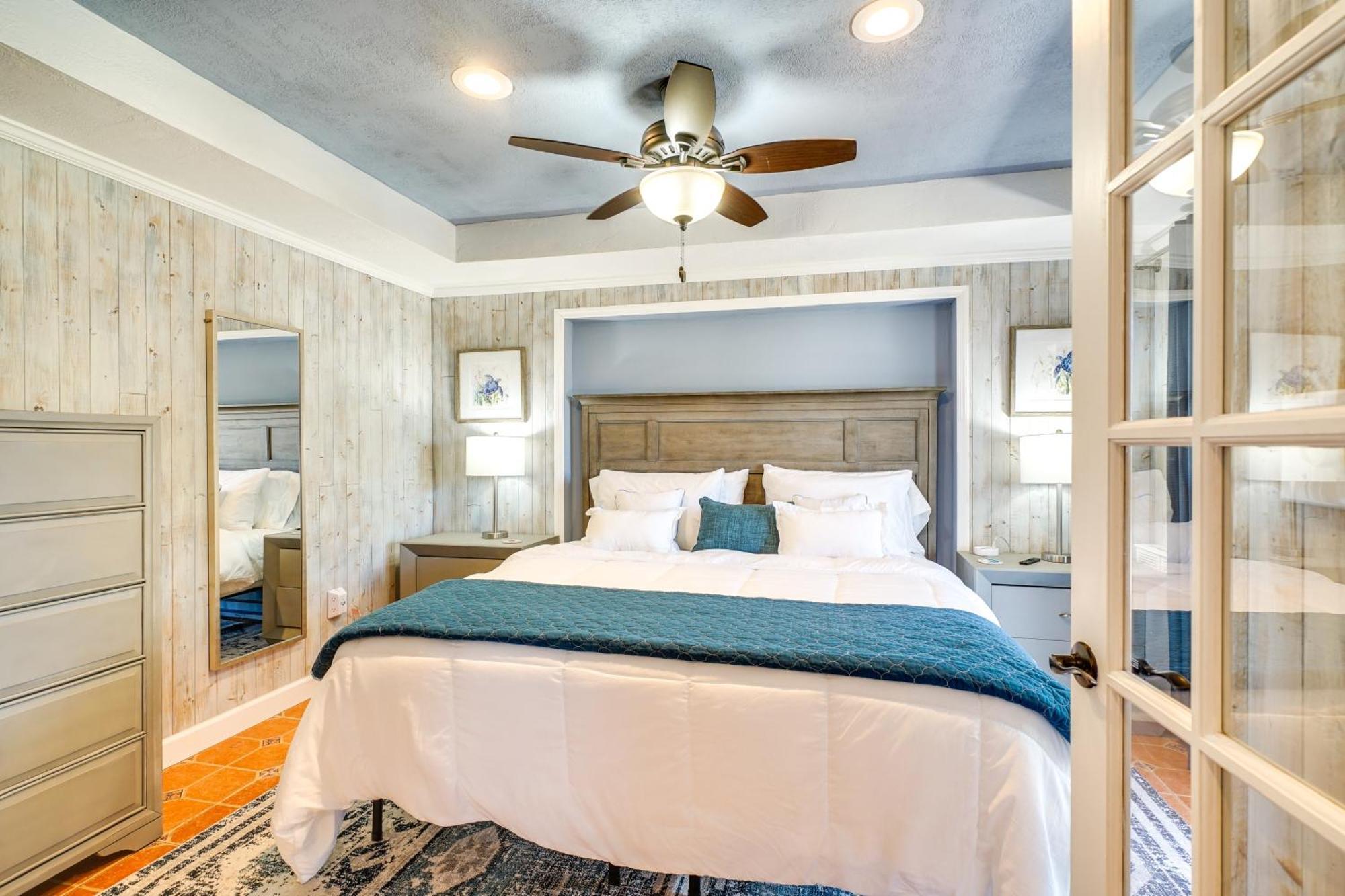 Vacation With Heated Pool! Port Charlotte