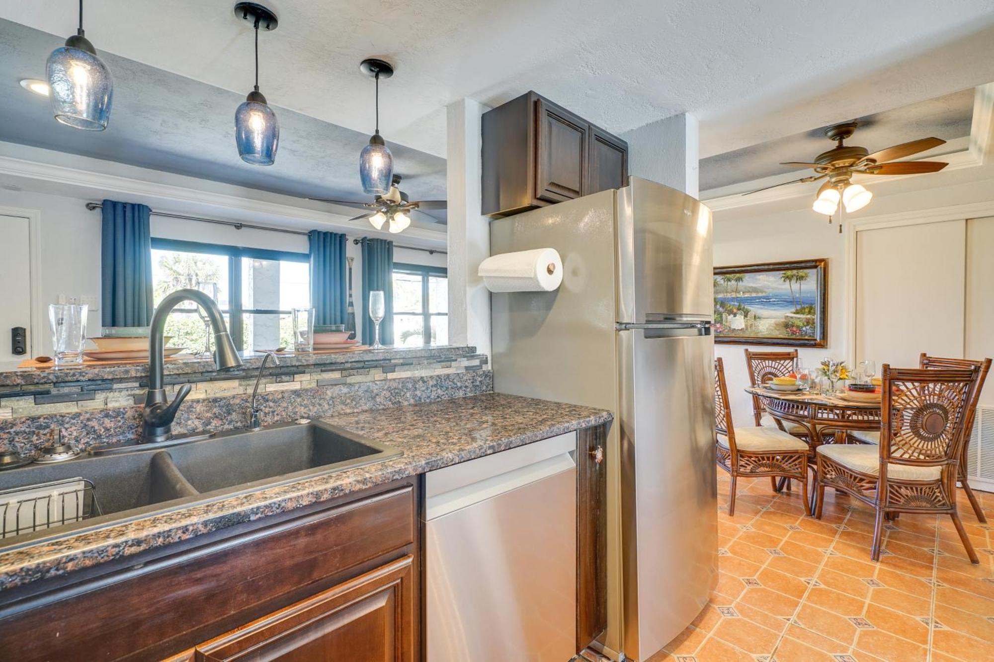 Vacation With Heated Pool! Port Charlotte