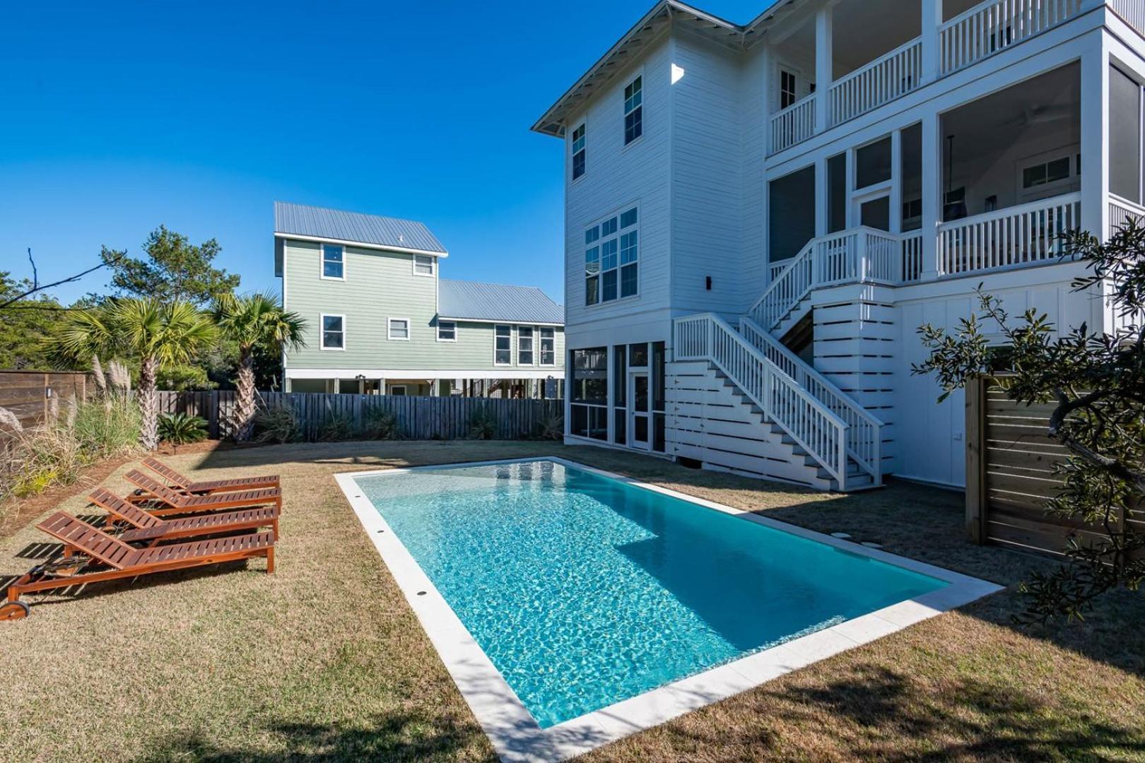 Pelican Trace