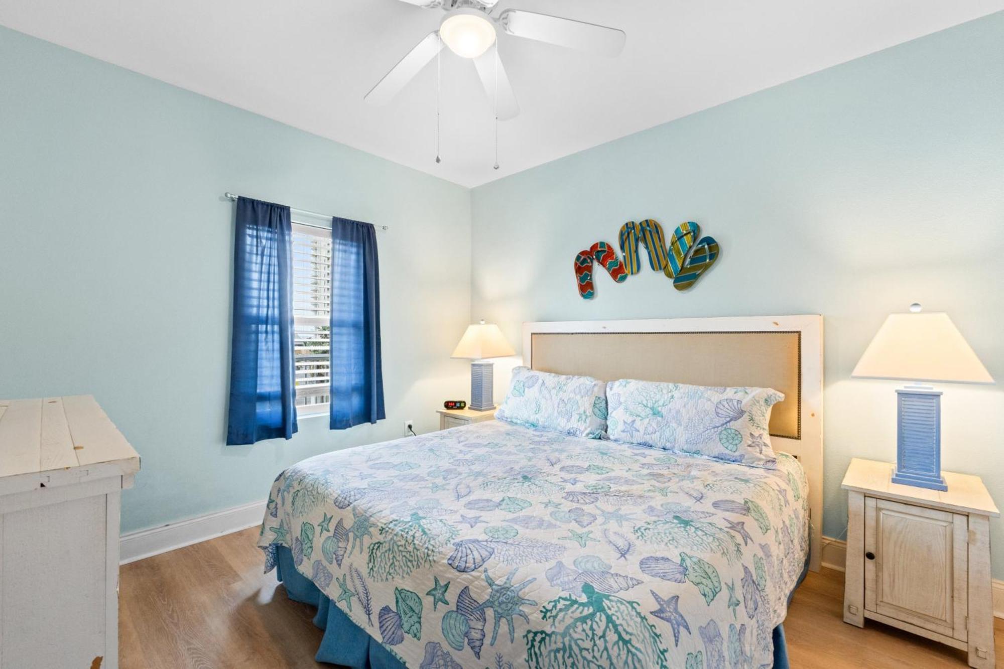 Holiday home Laketown Wharf #226 By Book That *