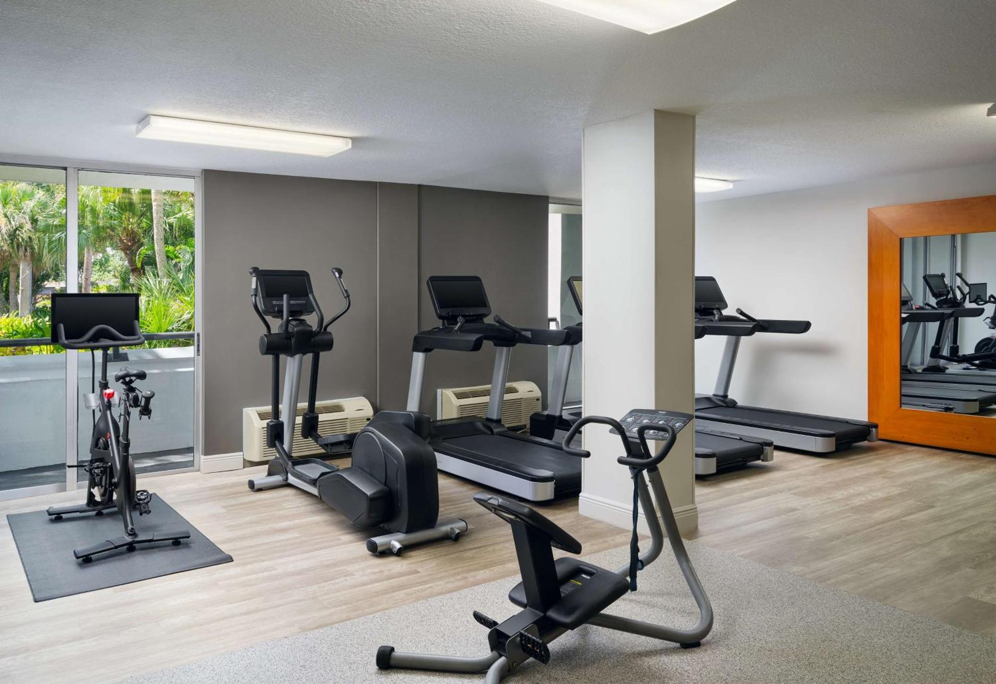 Hotel Doubletree By Hilton Palm Gardens