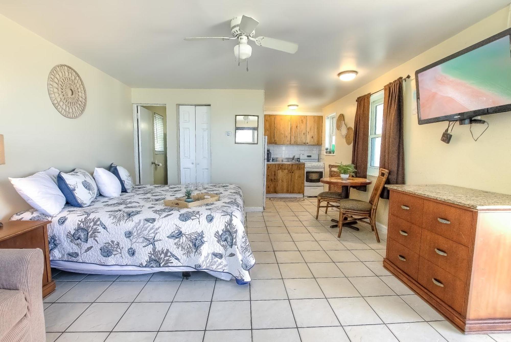 Motel Daytona Shores And