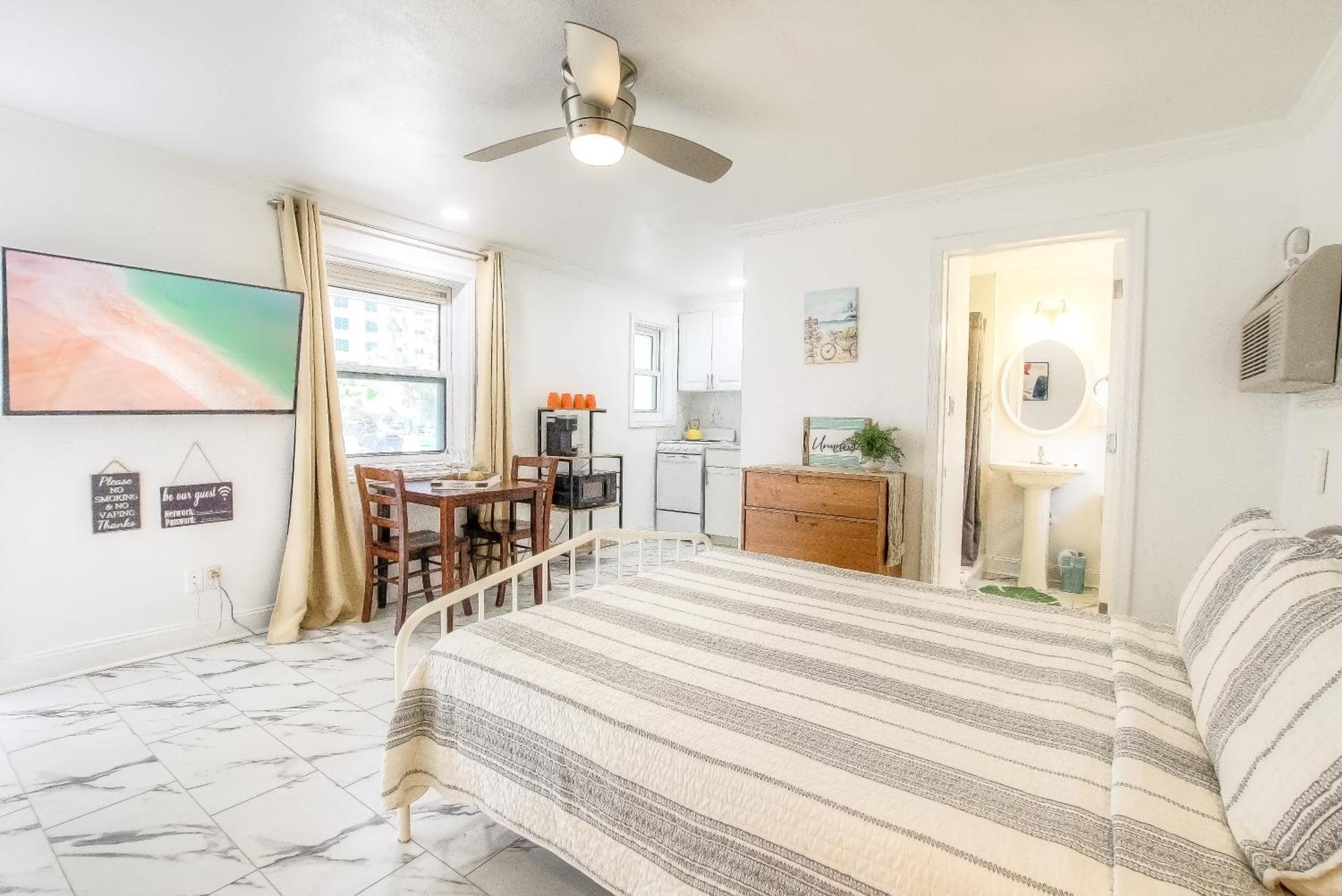Daytona Shores And 5* Daytona Beach Shores