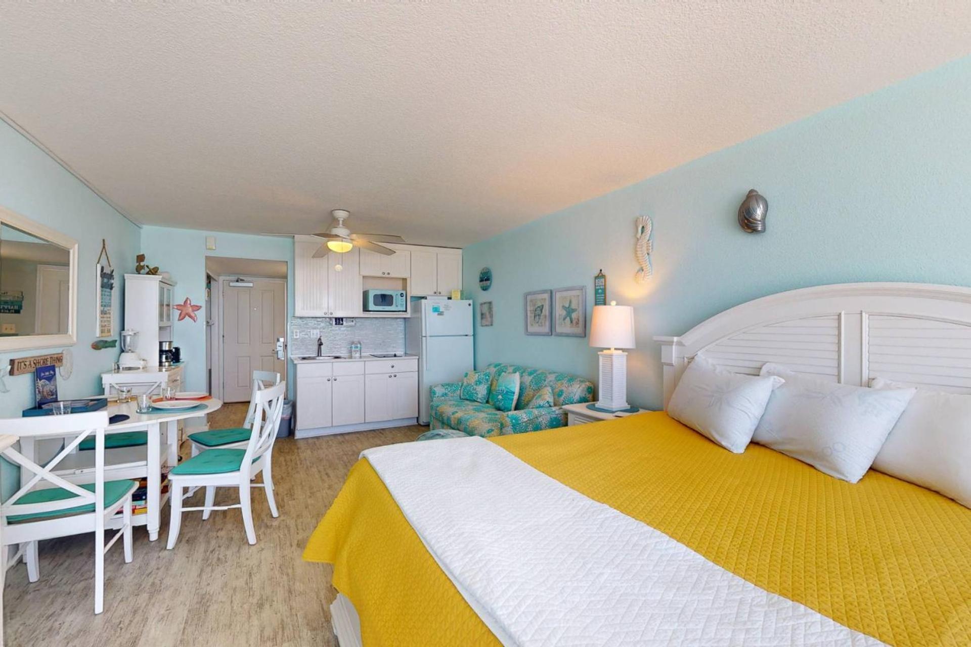 318 - Island St. Pete Beach