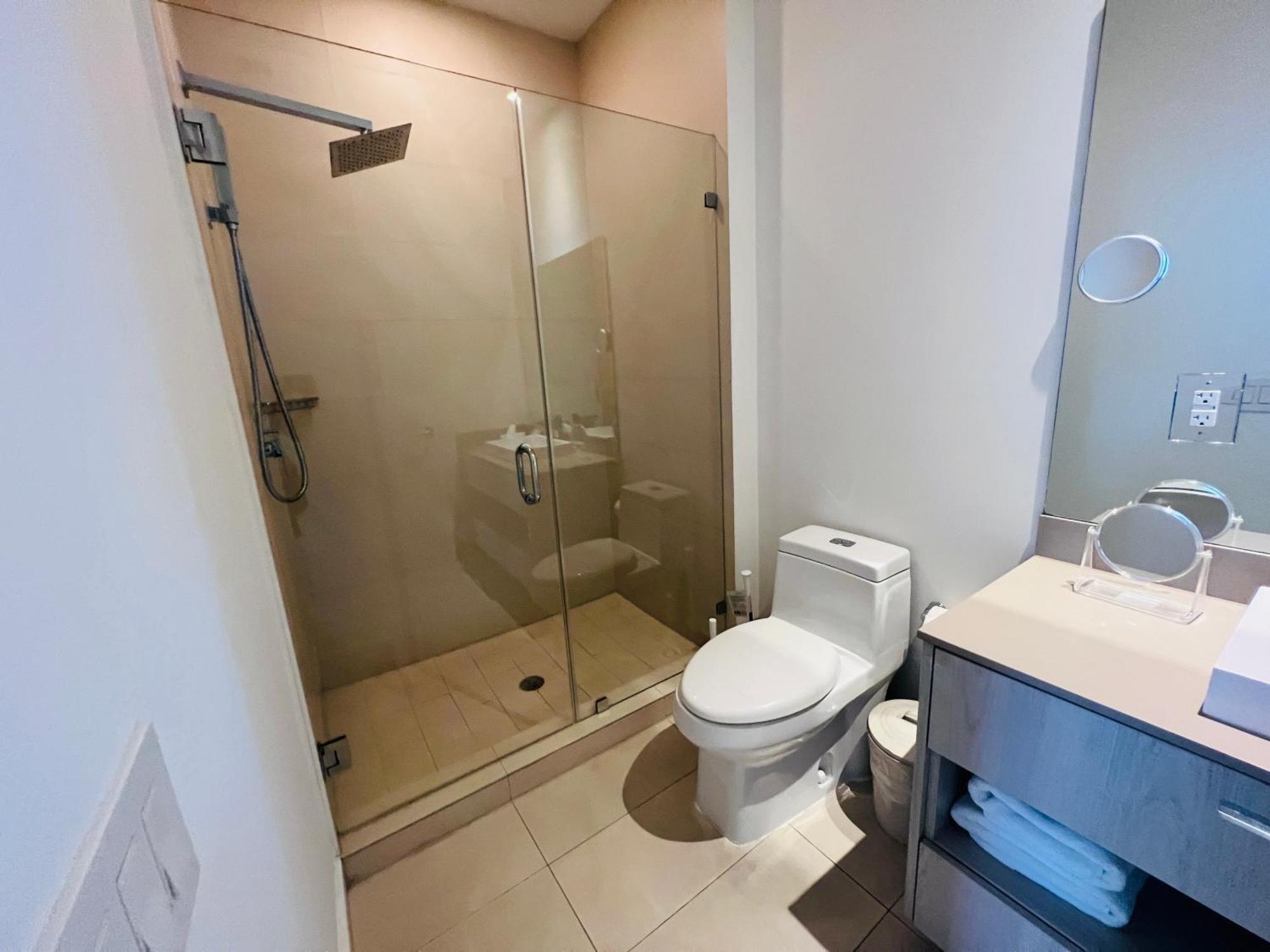 Mvr Beachfront Apartment *