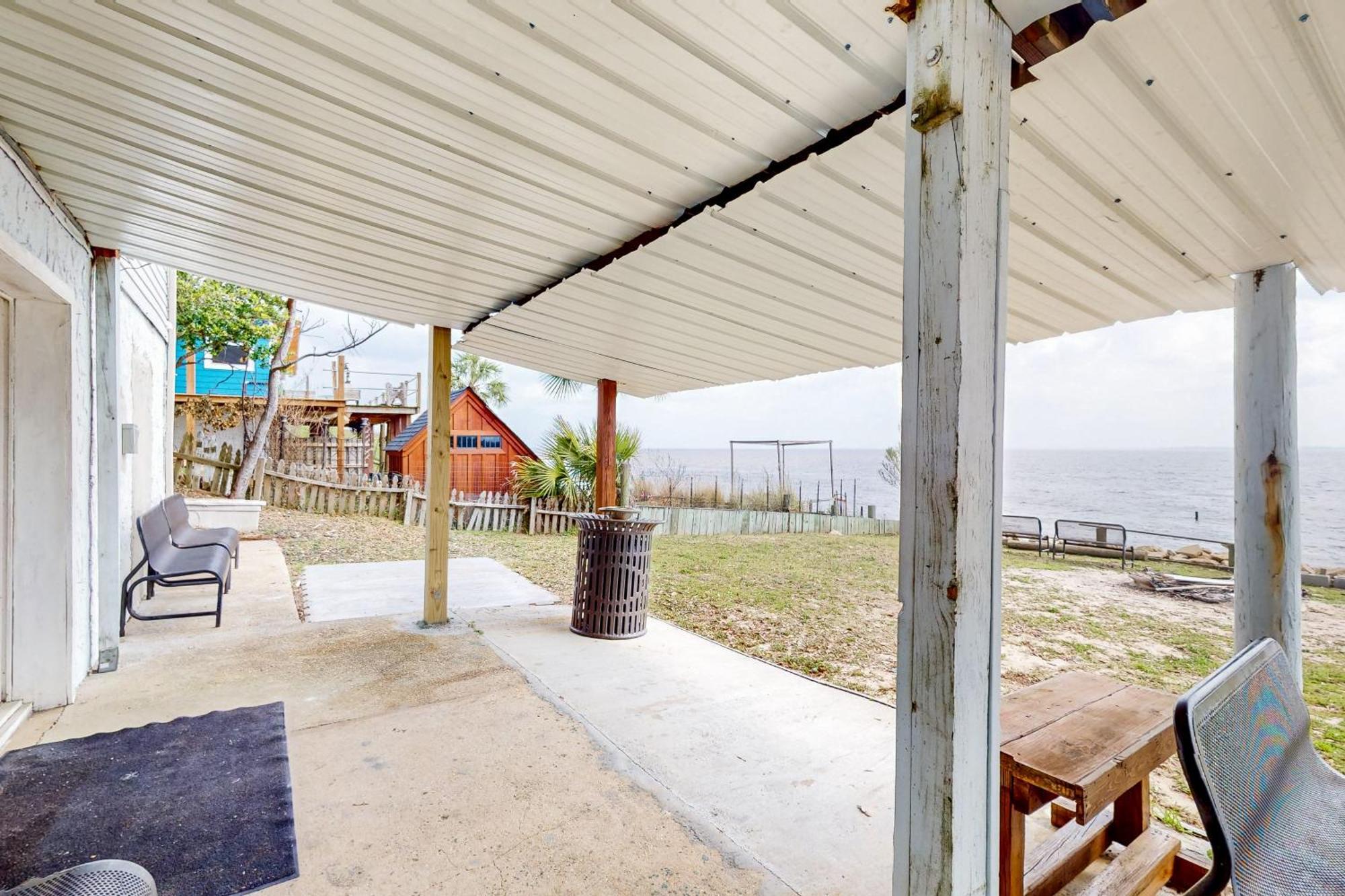 Holiday home Bayfront Breeze