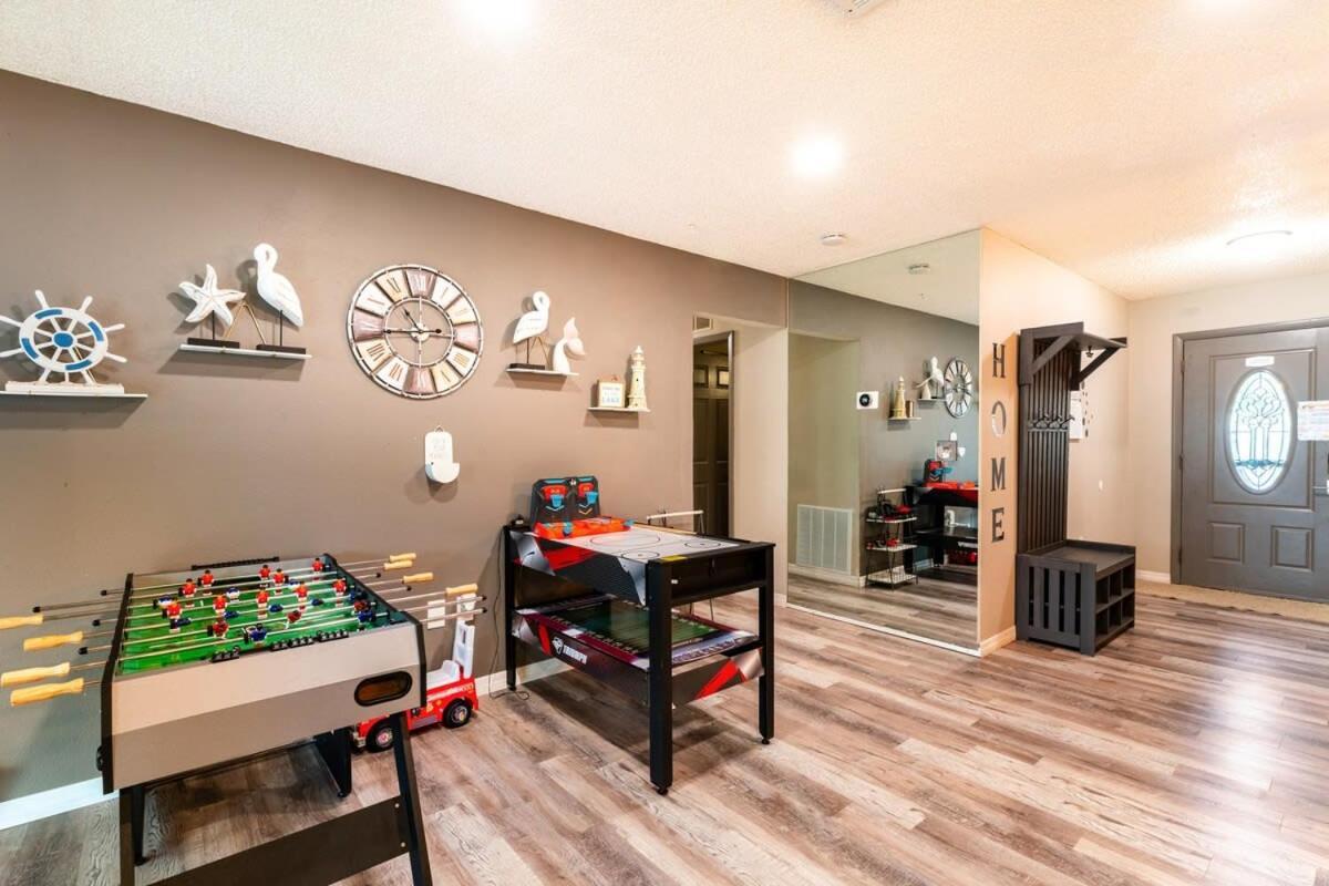 Holiday home Charming W Private Heated Pool & Hot Tub Palm Harbor