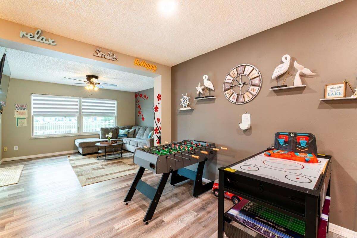 Charming W Private Heated Pool & Hot Tub *