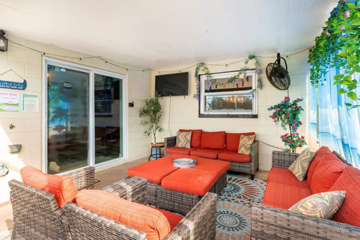 Holiday home Charming W Private Heated Pool & Hot Tub Palm Harbor