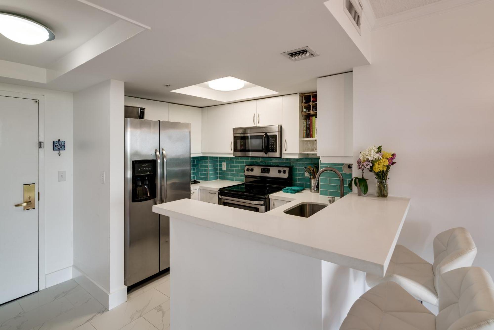 Apartment Coconut Grove Retreat 1 Bedroom With Bay Views Miami